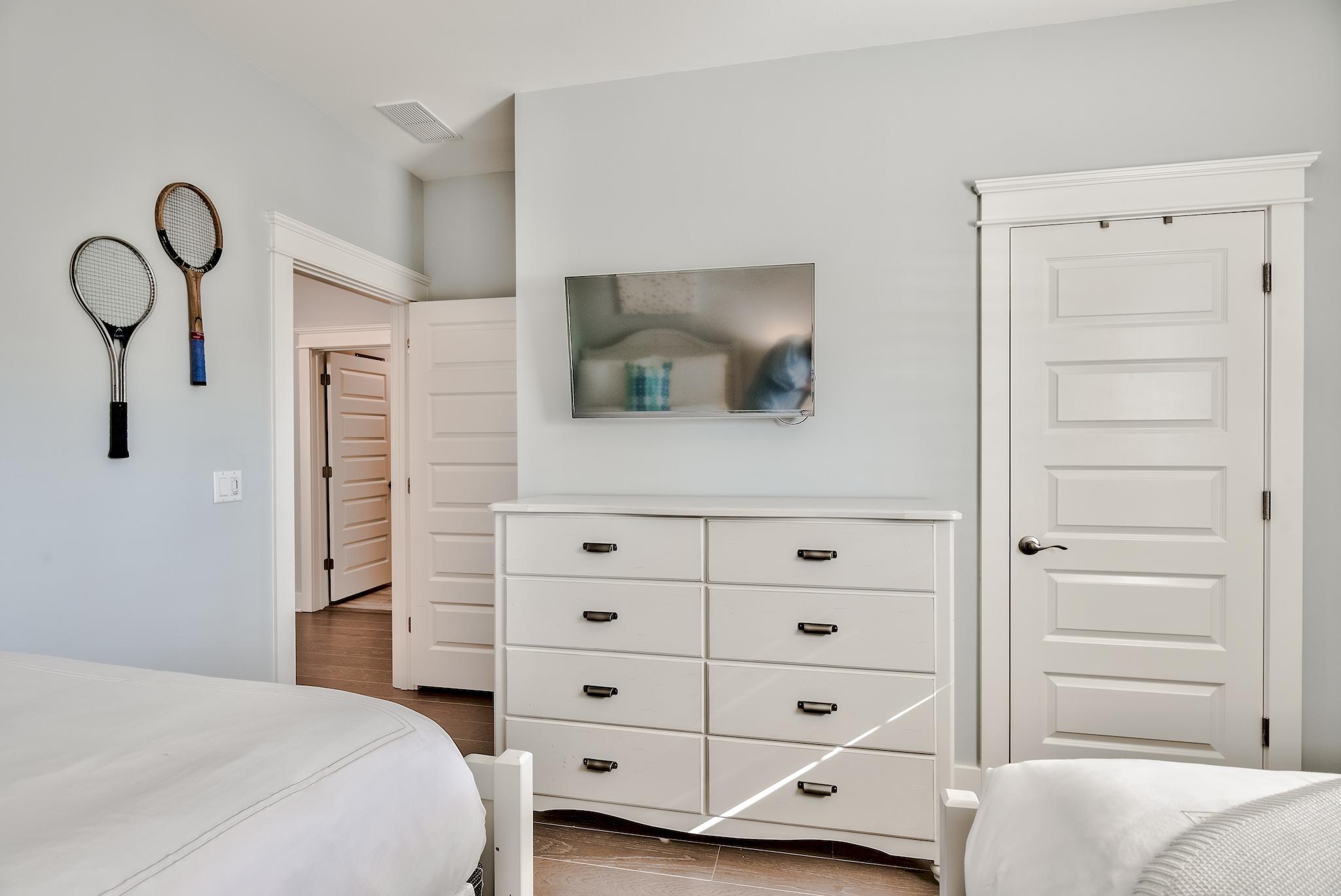 HIGHLAND PARKS - Residential