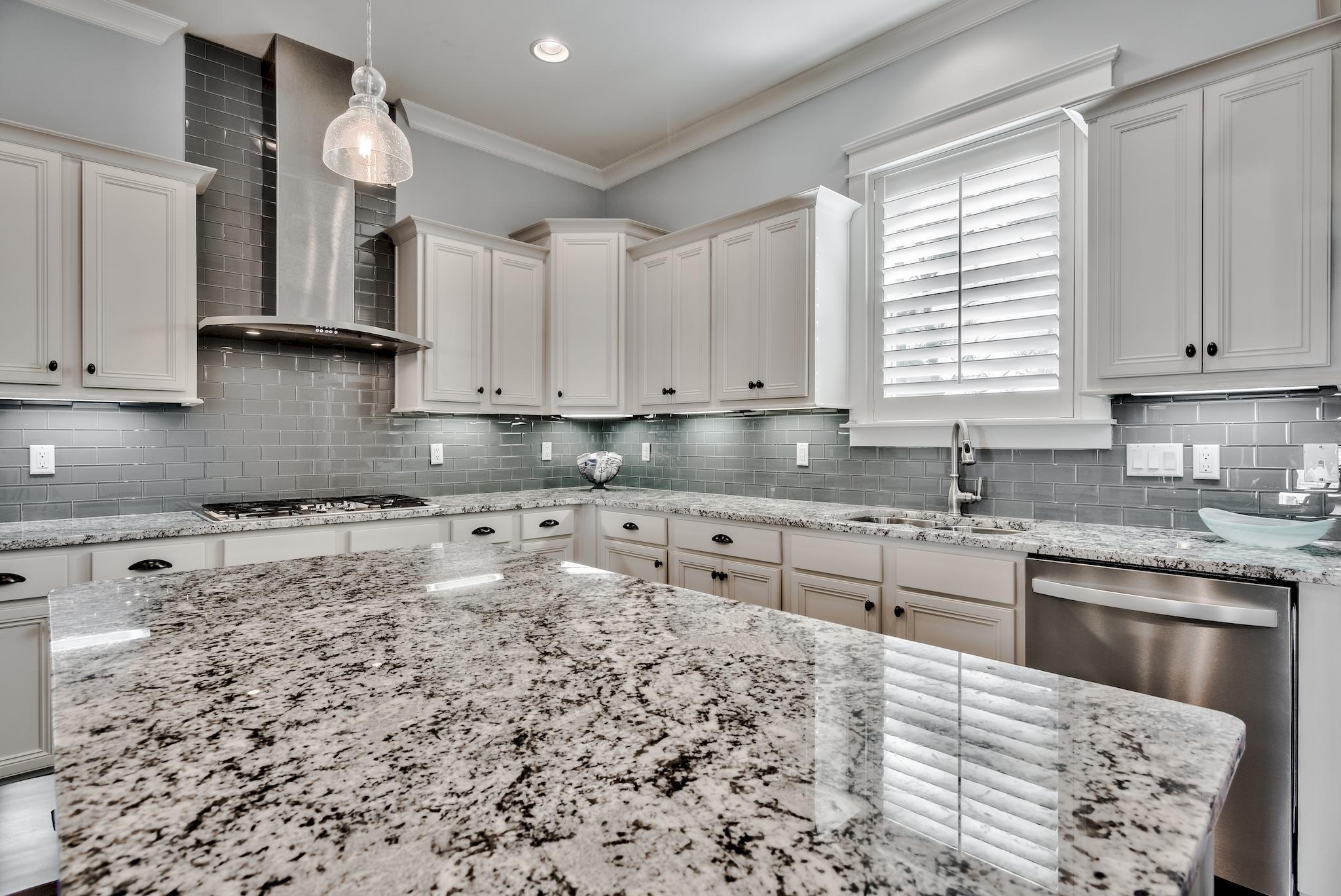 HIGHLAND PARKS - Residential