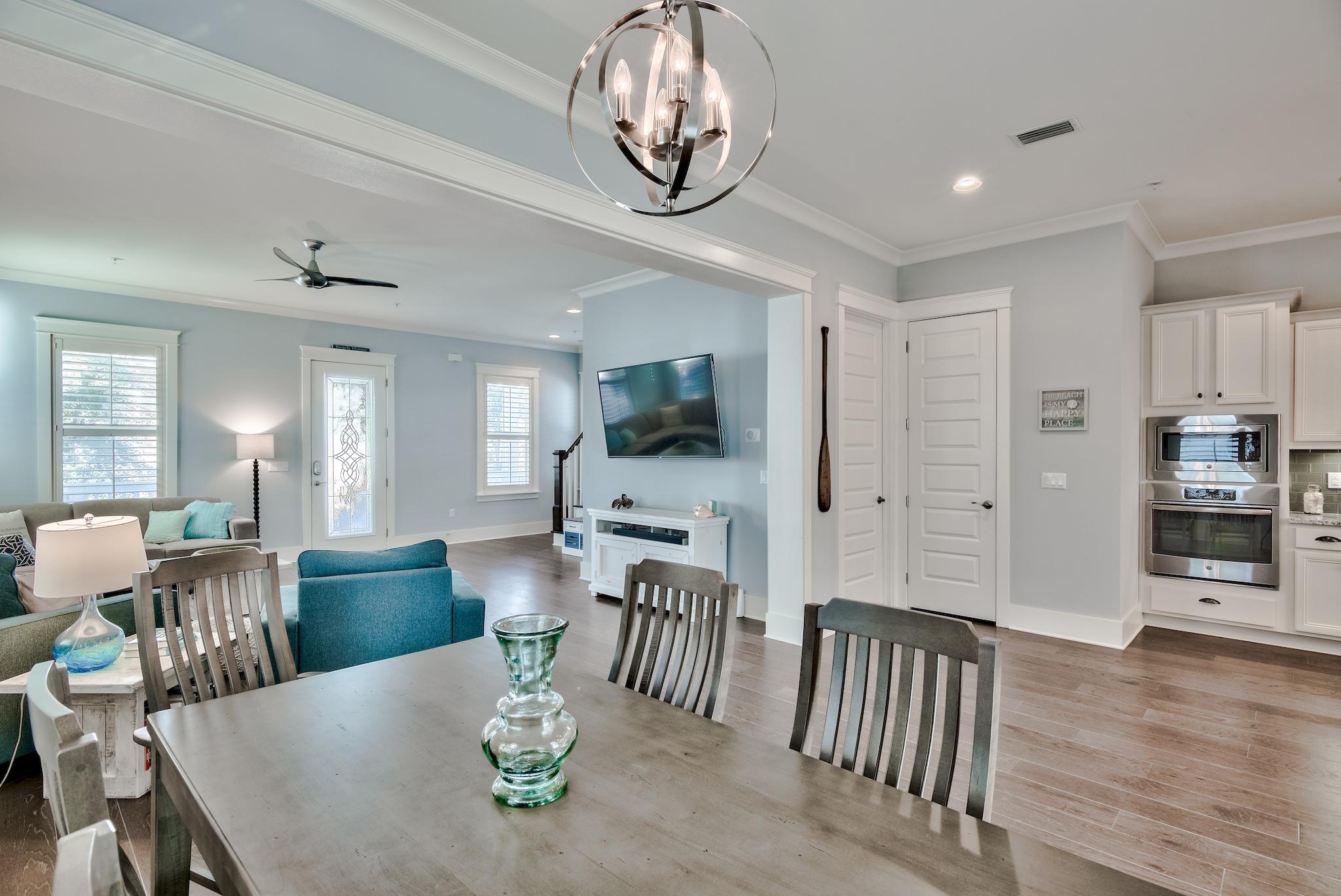 HIGHLAND PARKS - Residential