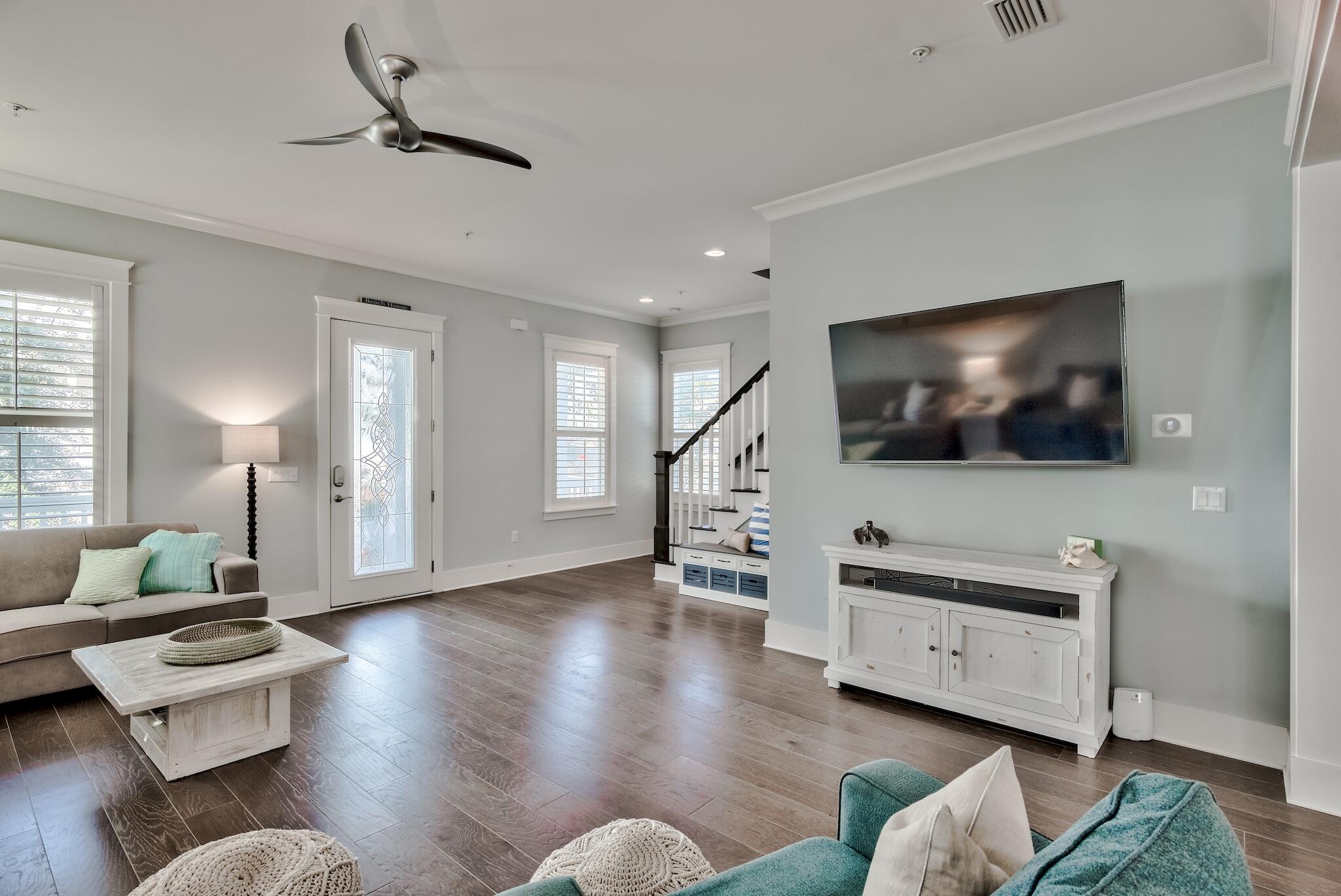 HIGHLAND PARKS - Residential