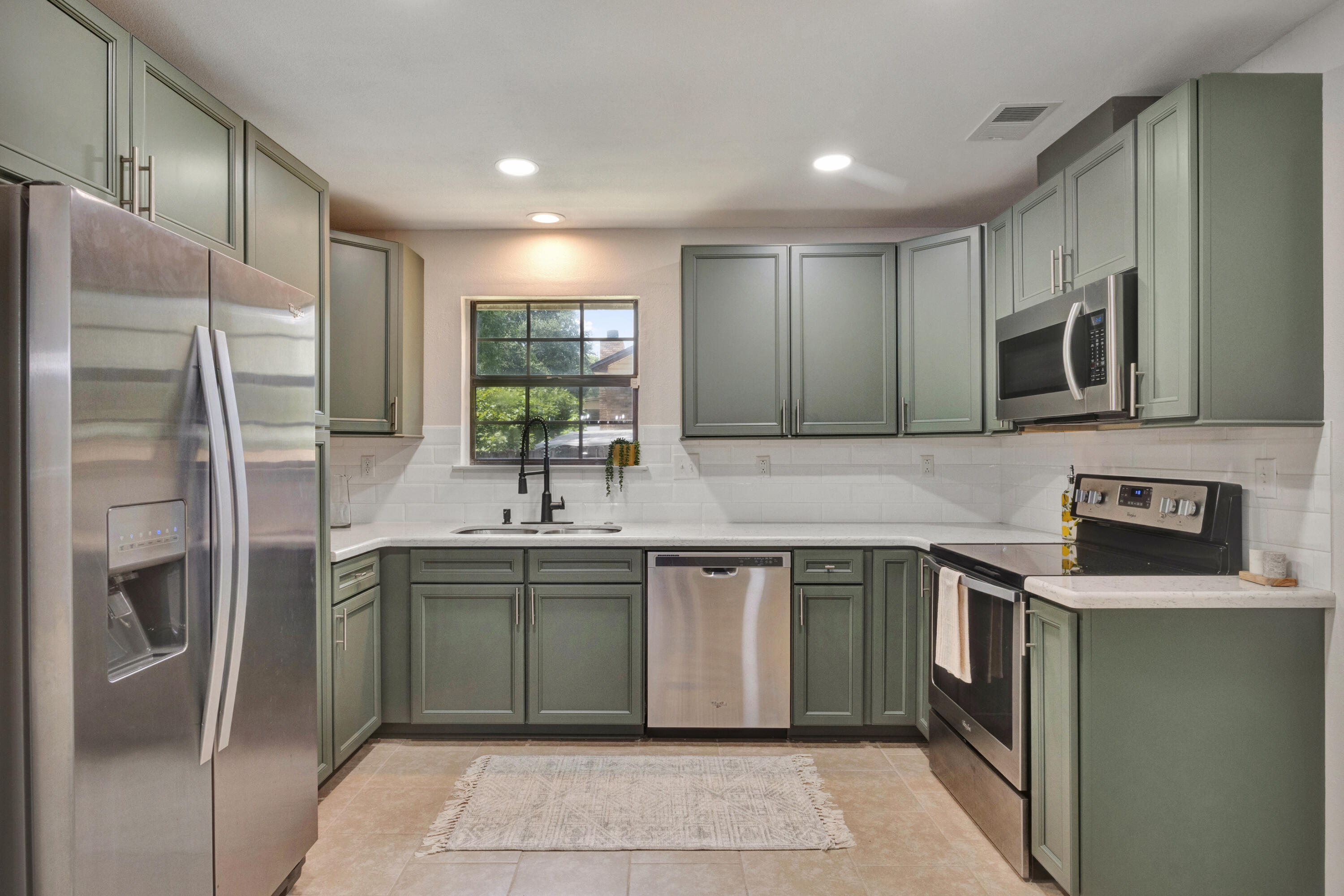 COUNTRYVIEW ESTATES - Residential