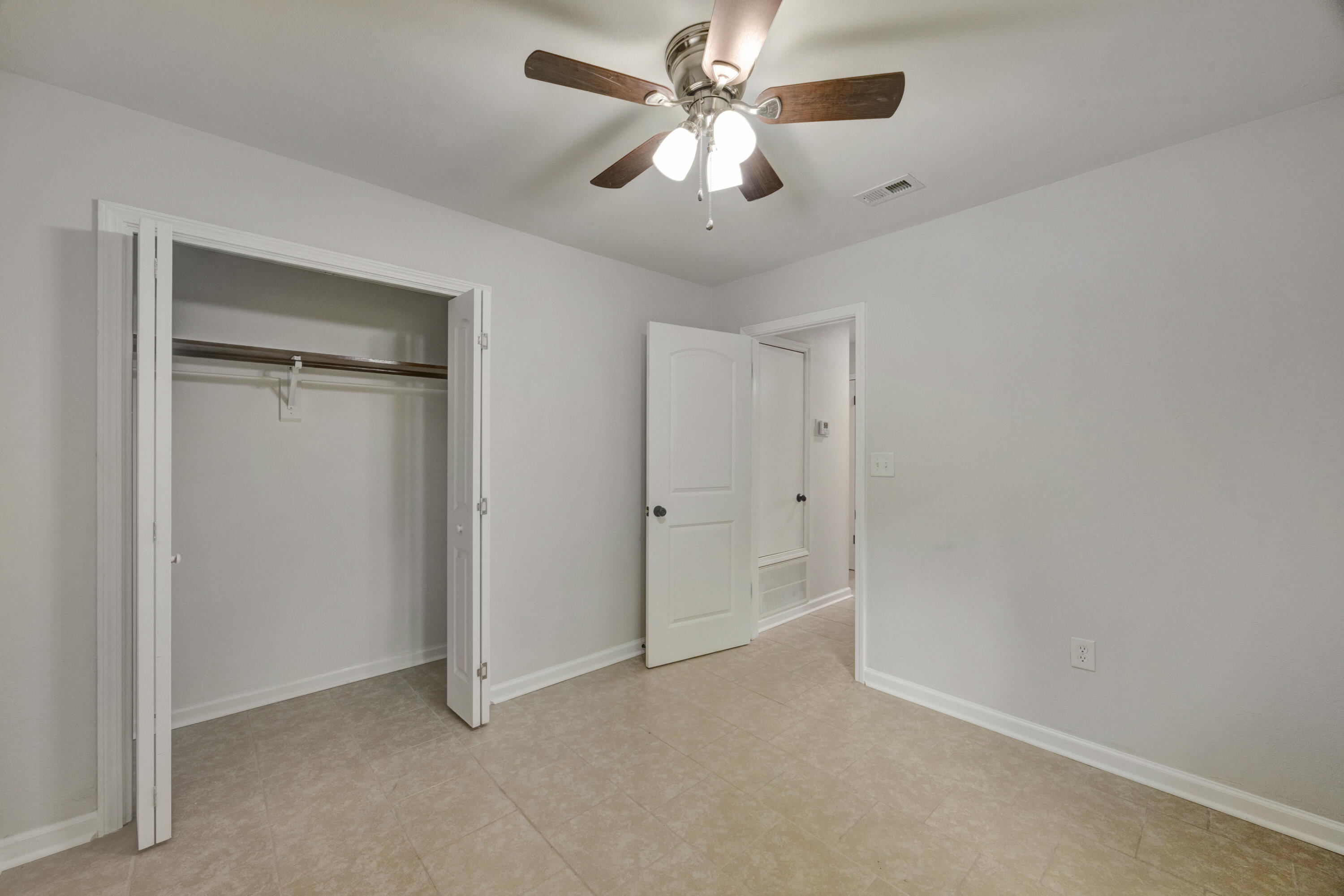 COUNTRYVIEW ESTATES - Residential