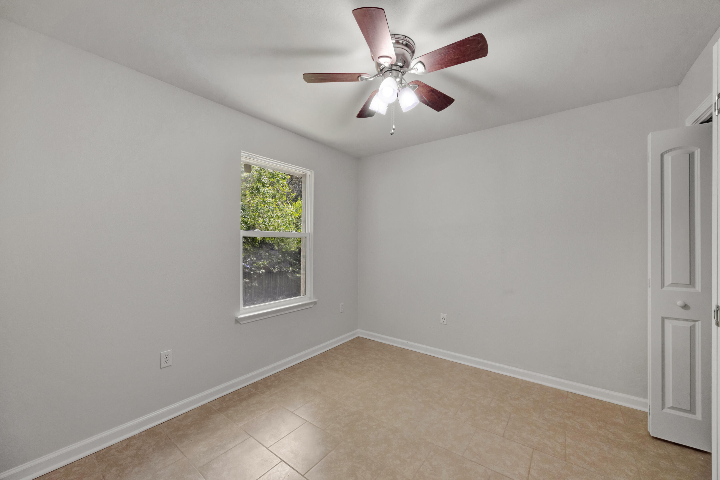 COUNTRYVIEW ESTATES - Residential