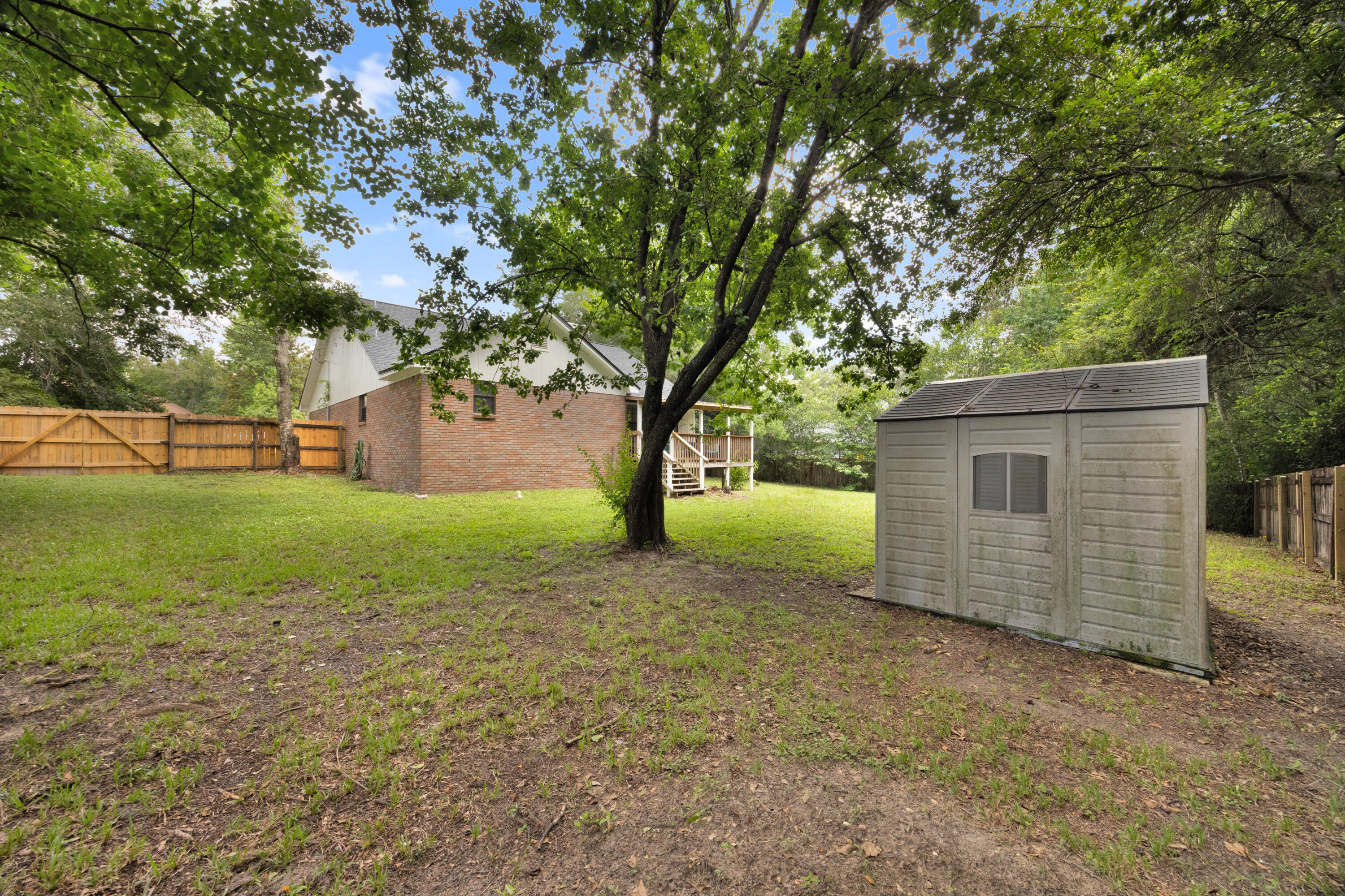 COUNTRYVIEW ESTATES - Residential