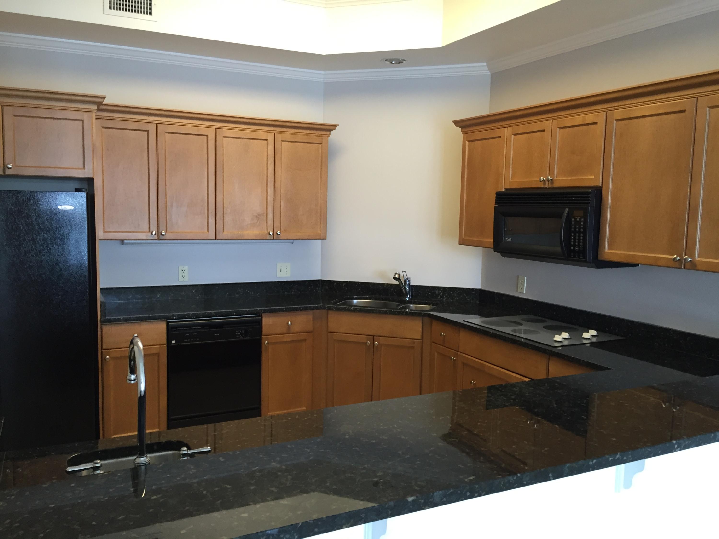 SIDES MORENO POINT WEST - Residential