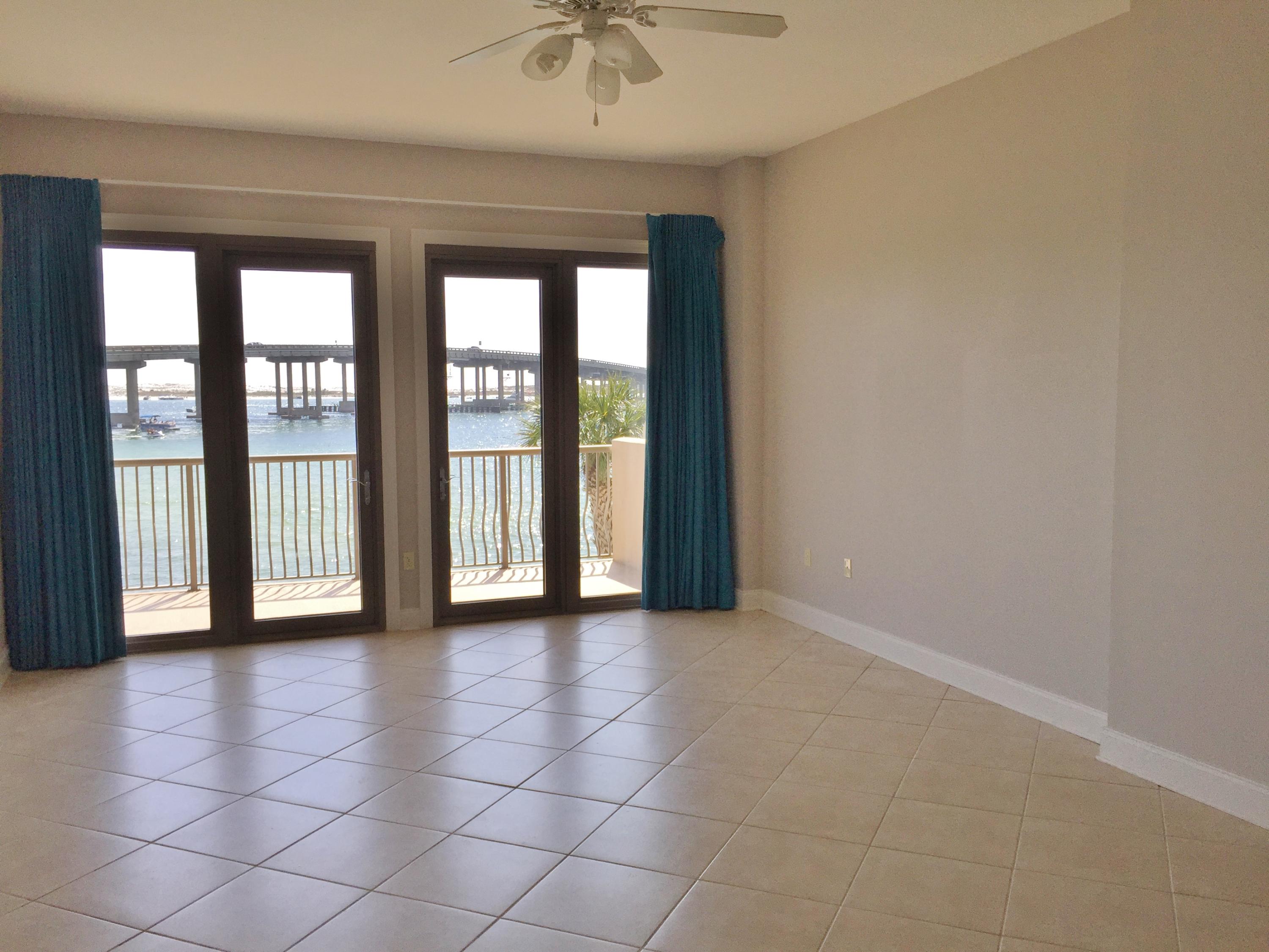 SIDES MORENO POINT WEST - Residential