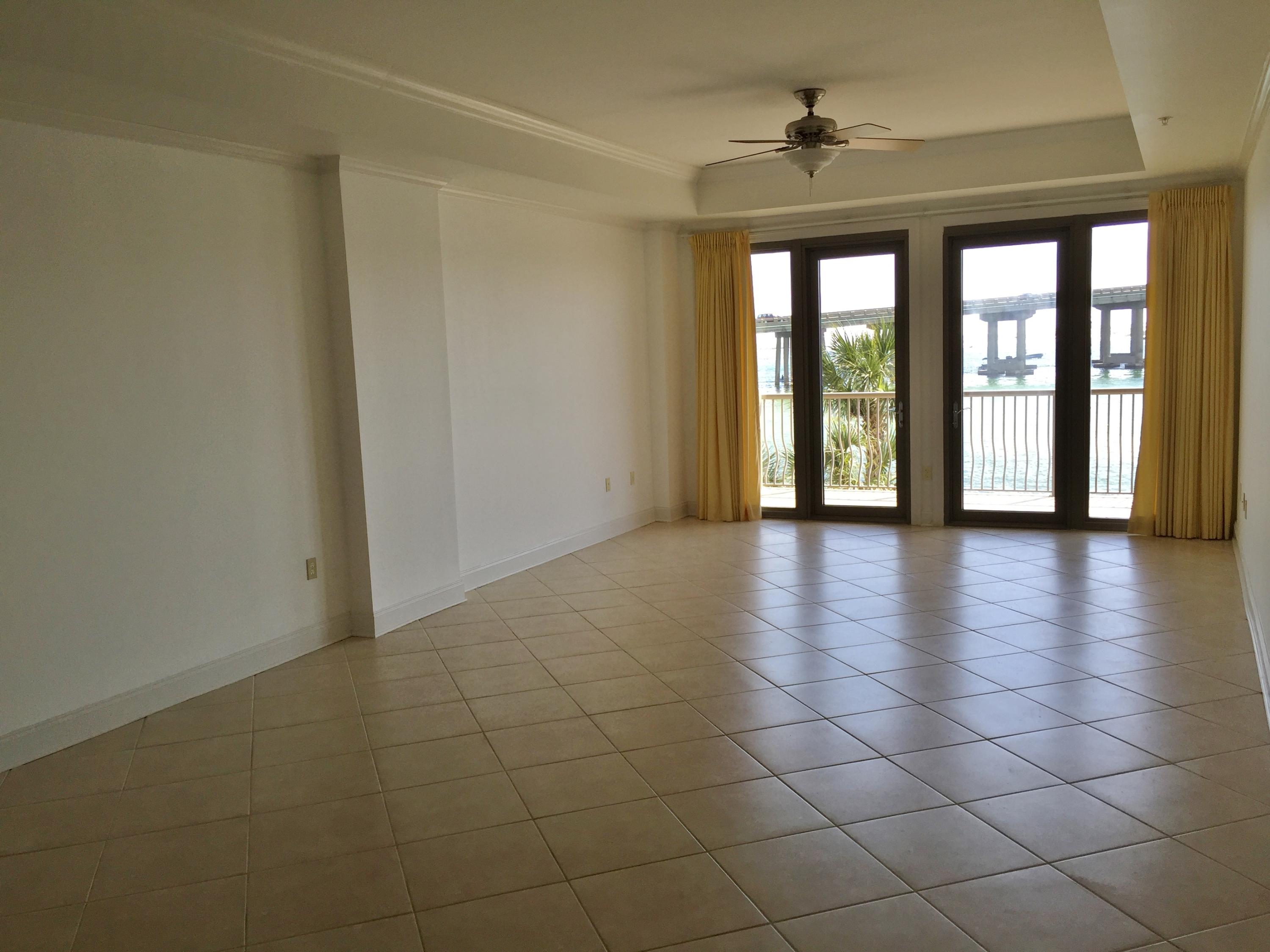 SIDES MORENO POINT WEST - Residential