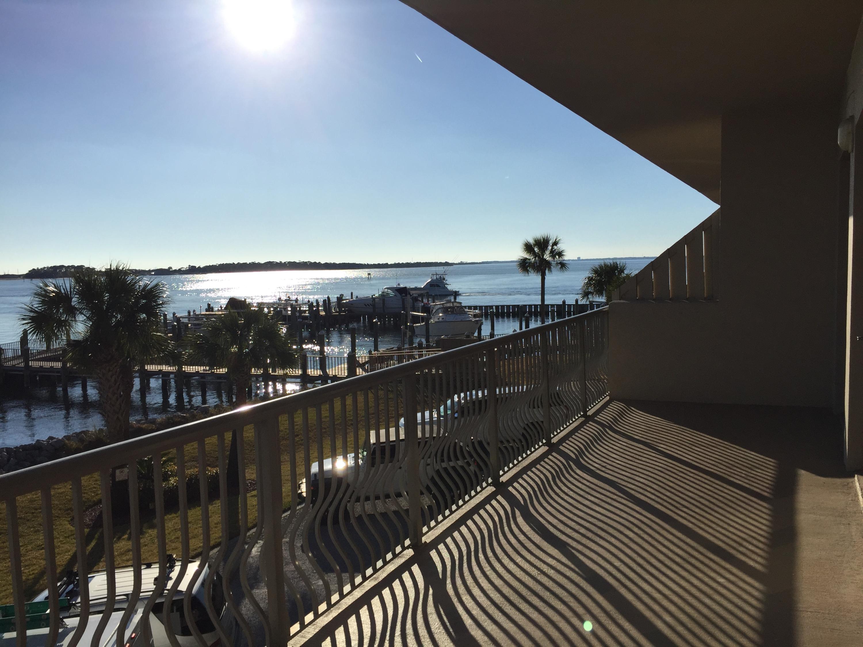 SIDES MORENO POINT WEST - Residential