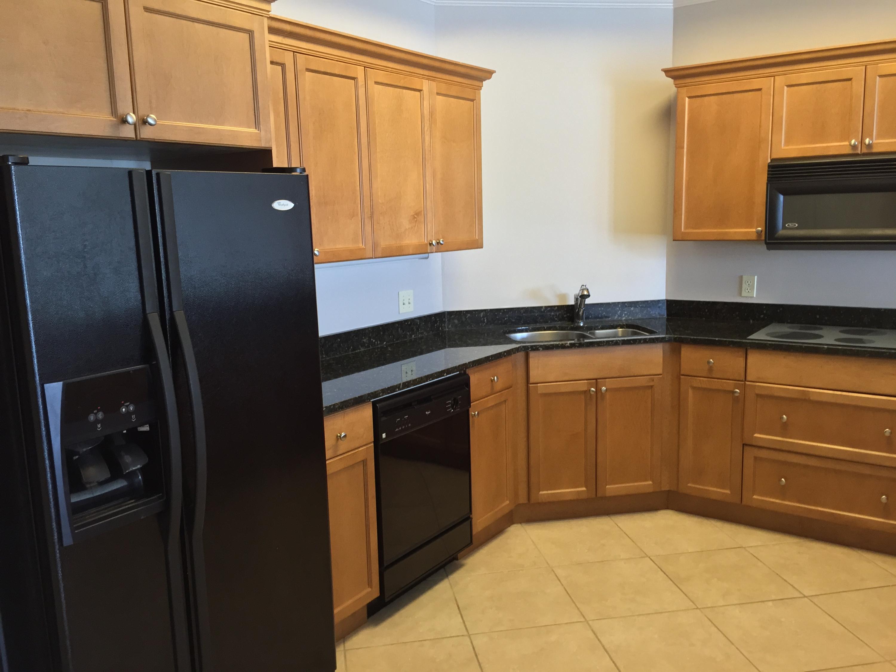 SIDES MORENO POINT WEST - Residential