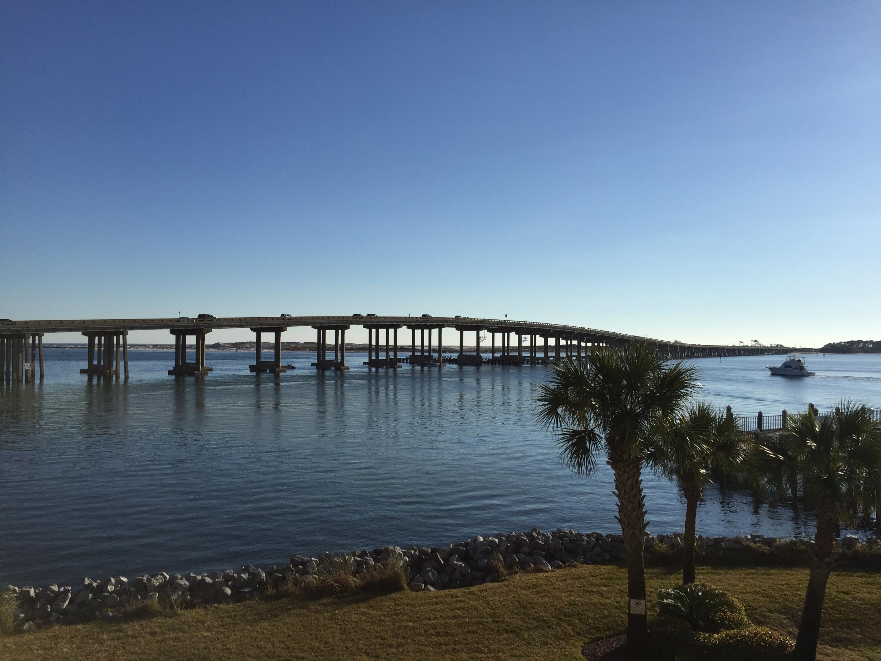 SIDES MORENO POINT WEST - Residential