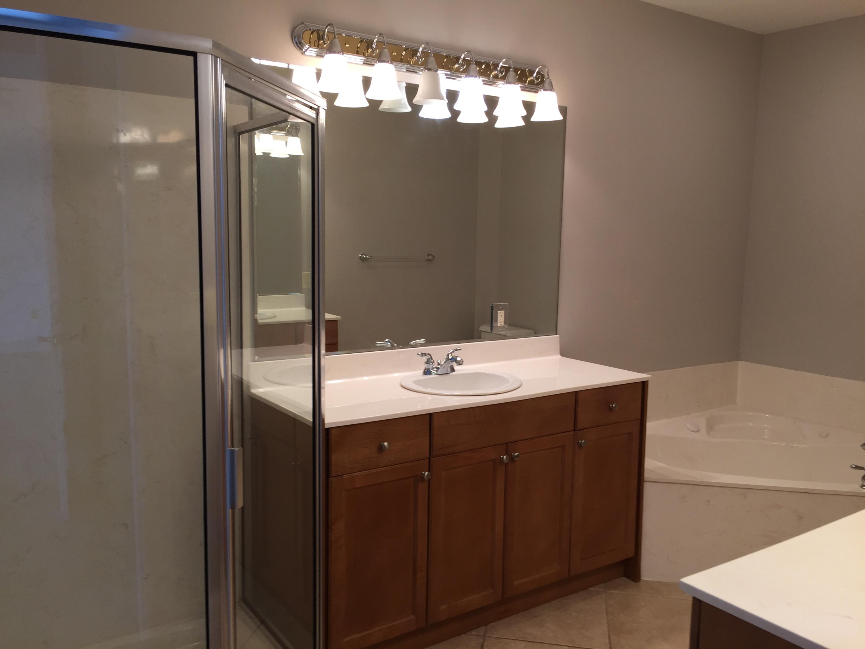 SIDES MORENO POINT WEST - Residential