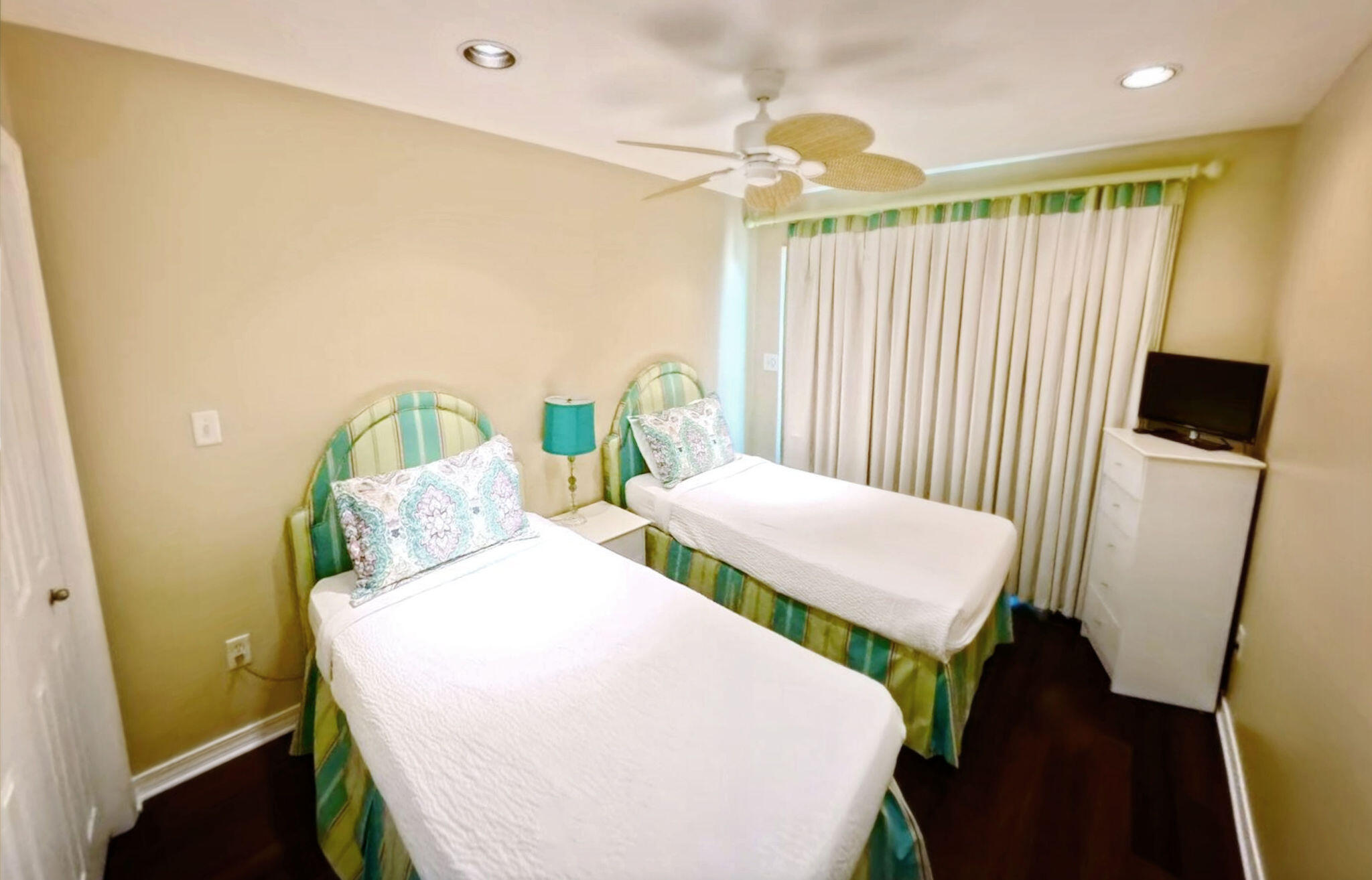 HOMEPORT - Residential