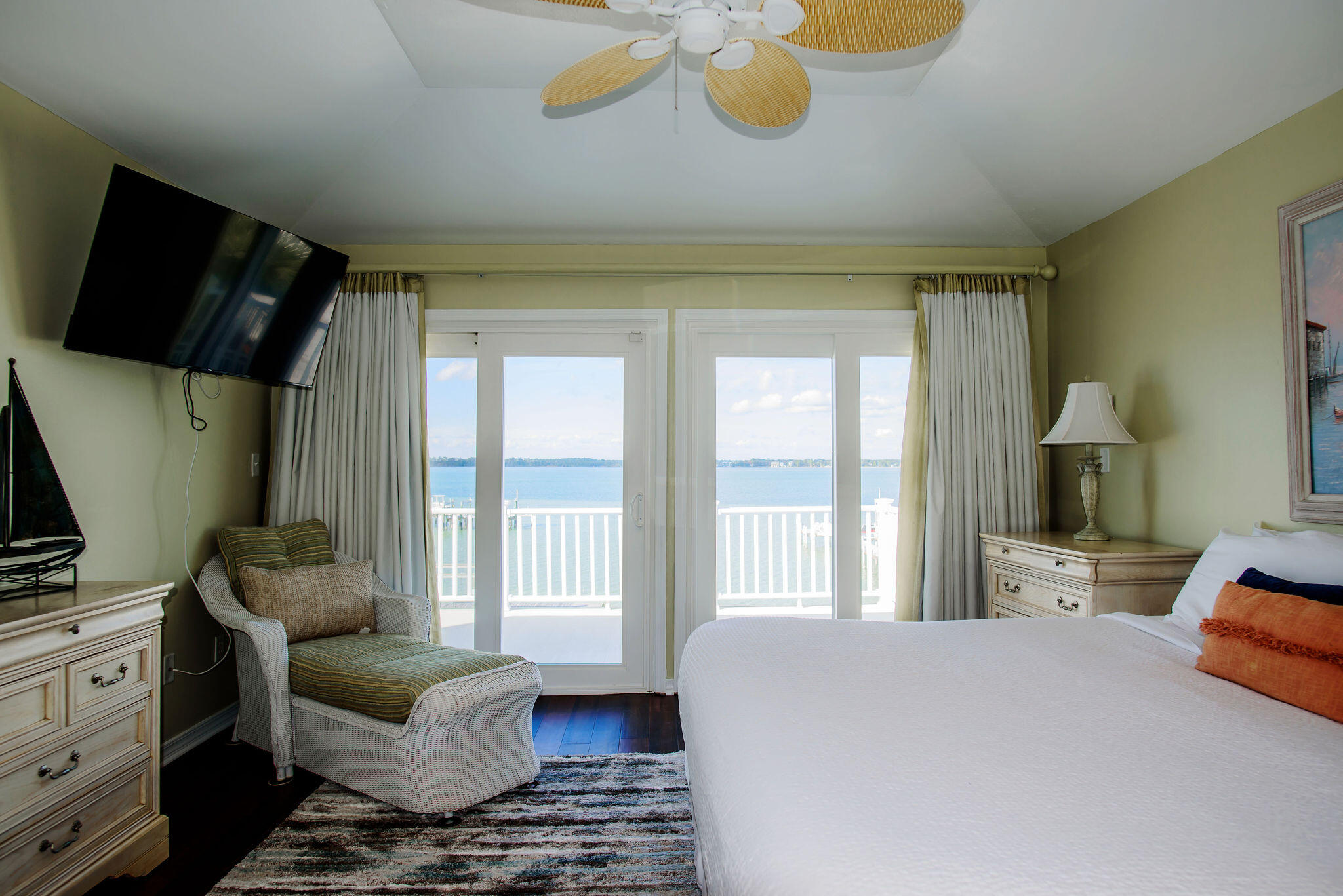 HOMEPORT - Residential