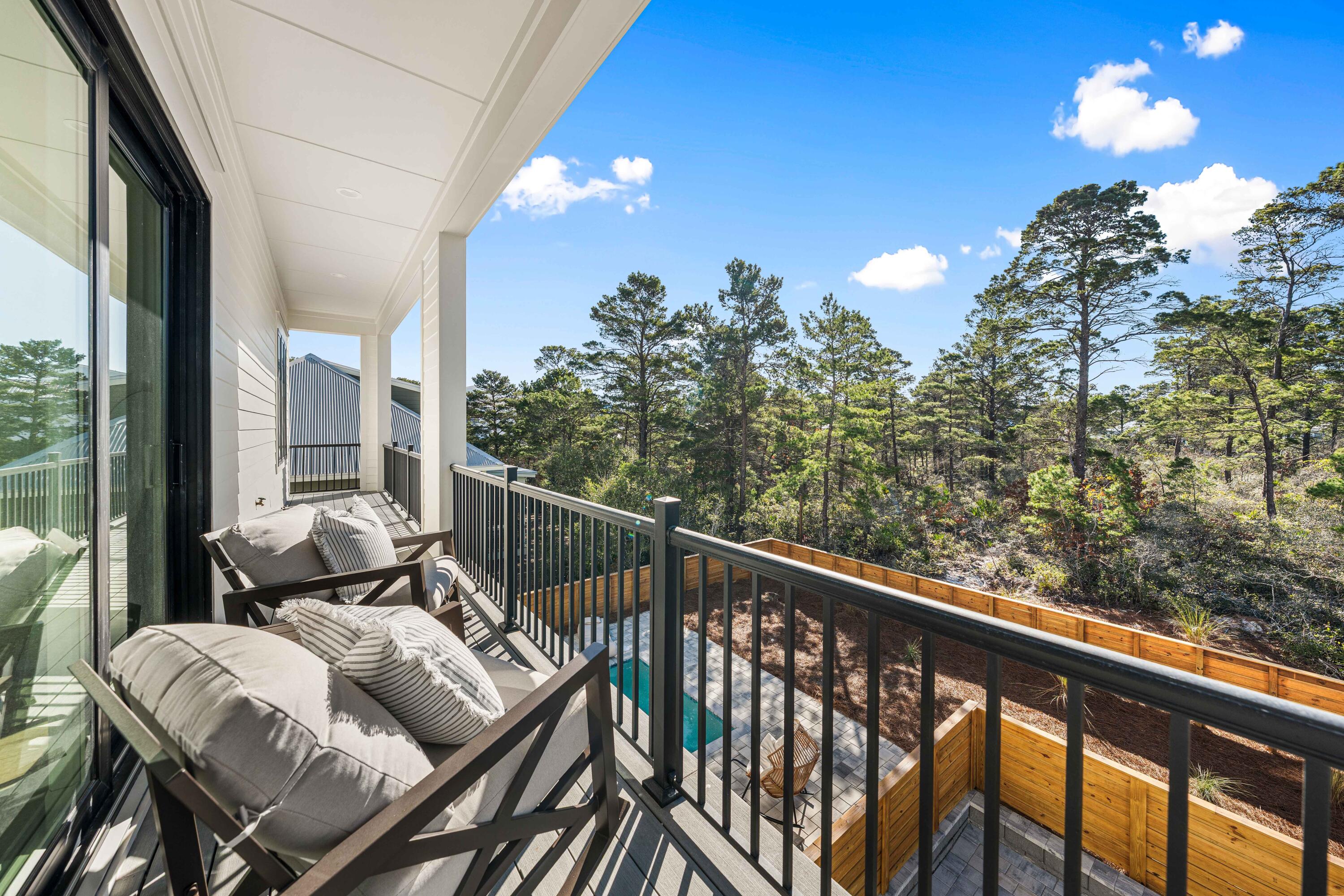 HIDDEN HIGHLANDS - Residential