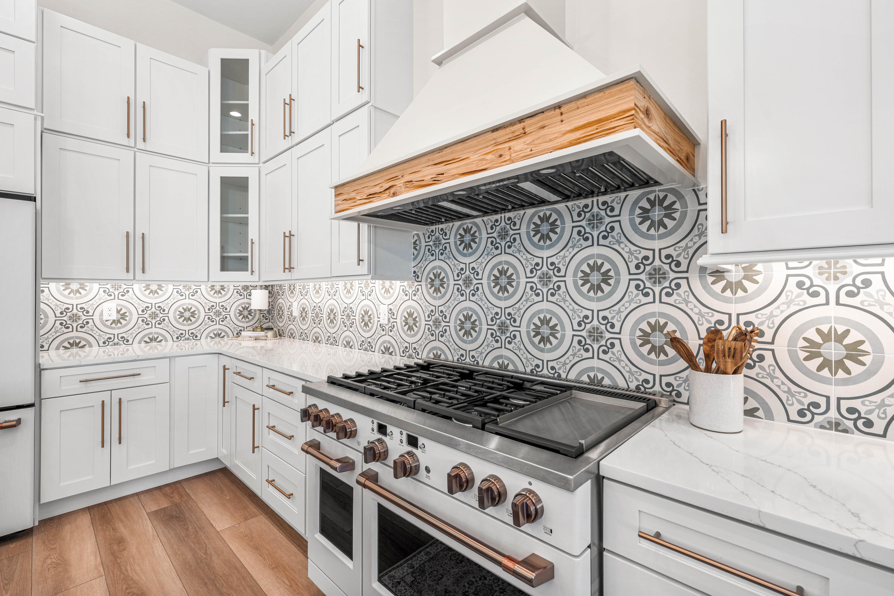 HIDDEN HIGHLANDS - Residential