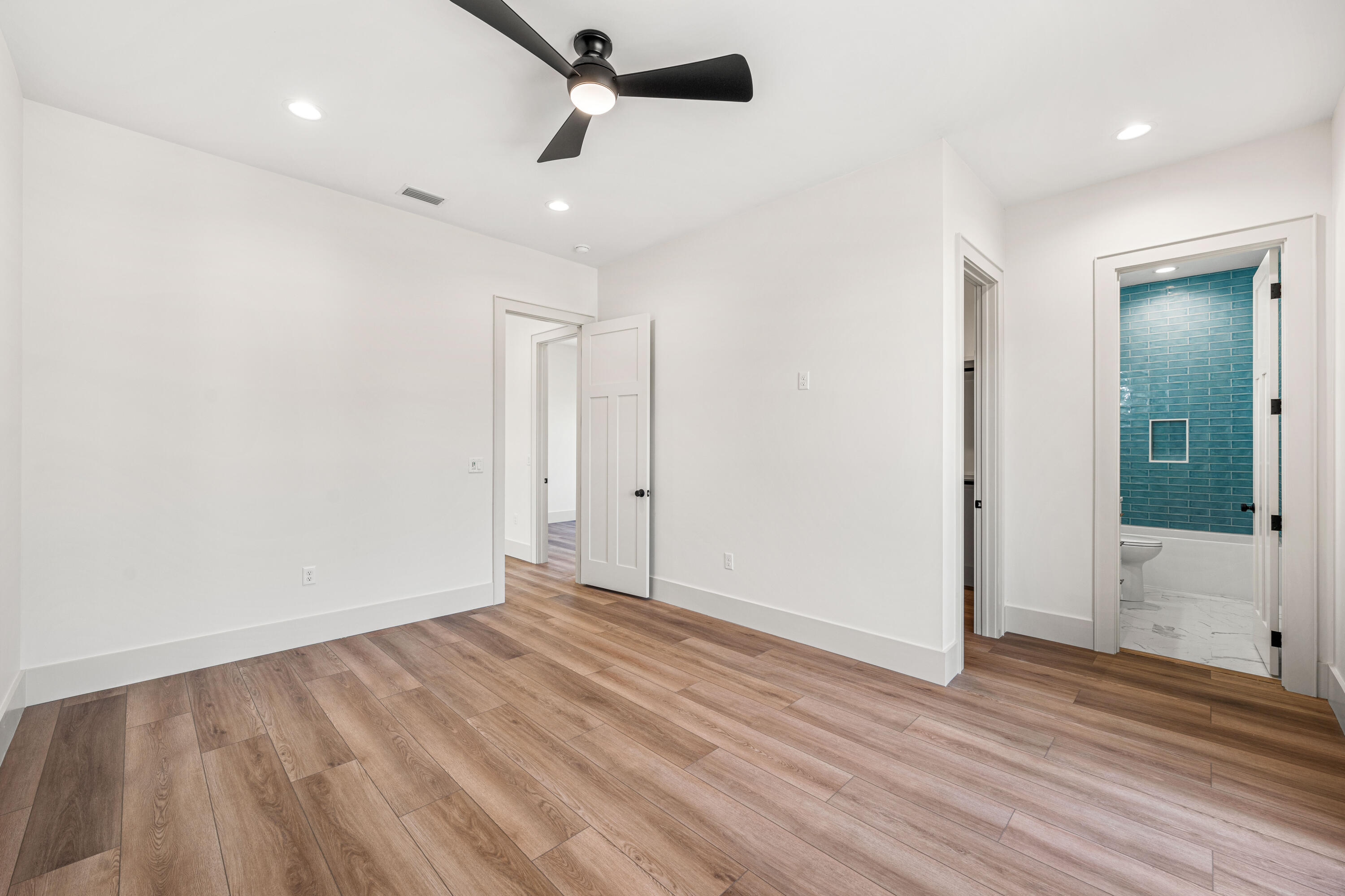 HIDDEN HIGHLANDS - Residential