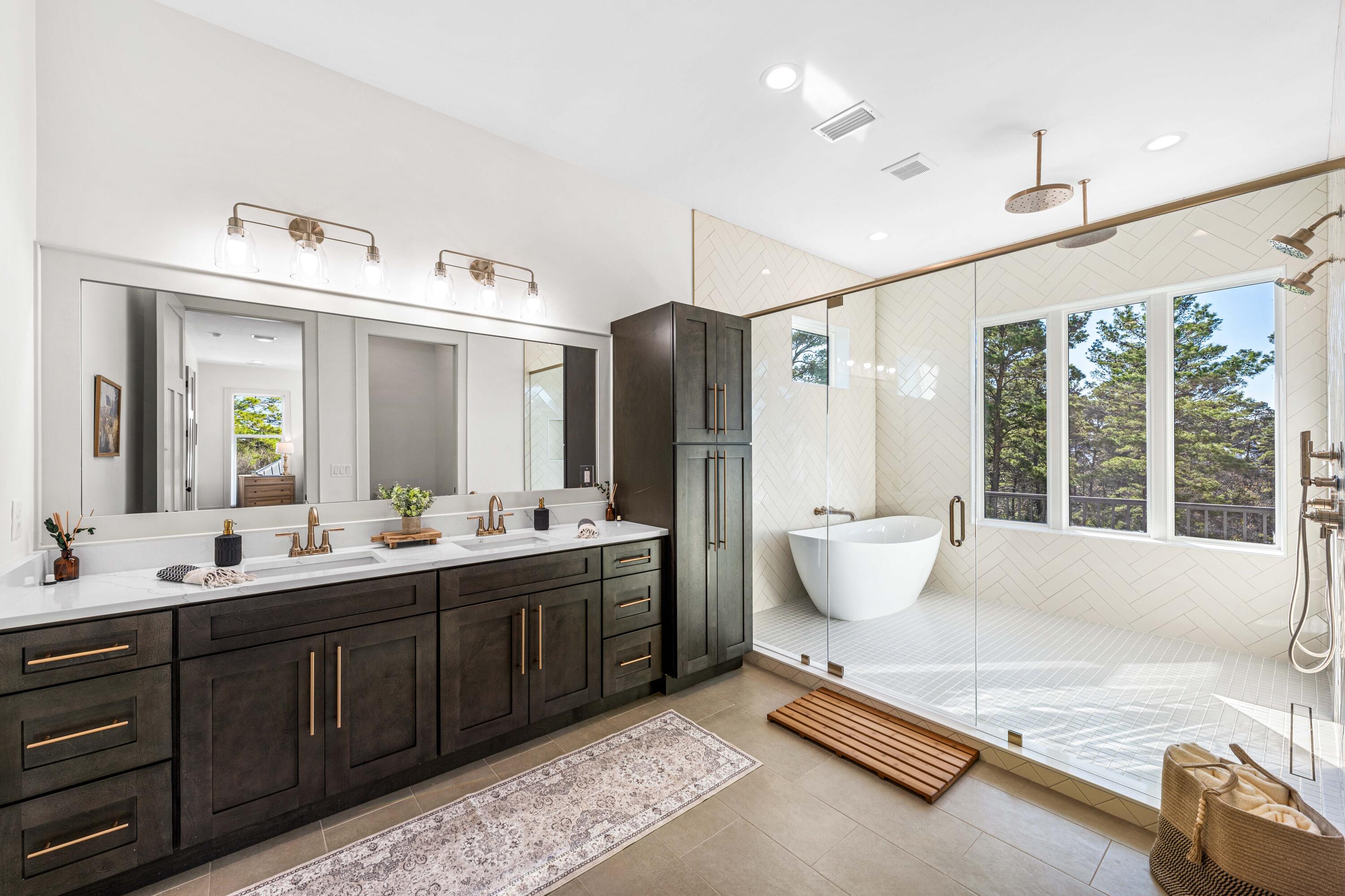 HIDDEN HIGHLANDS - Residential