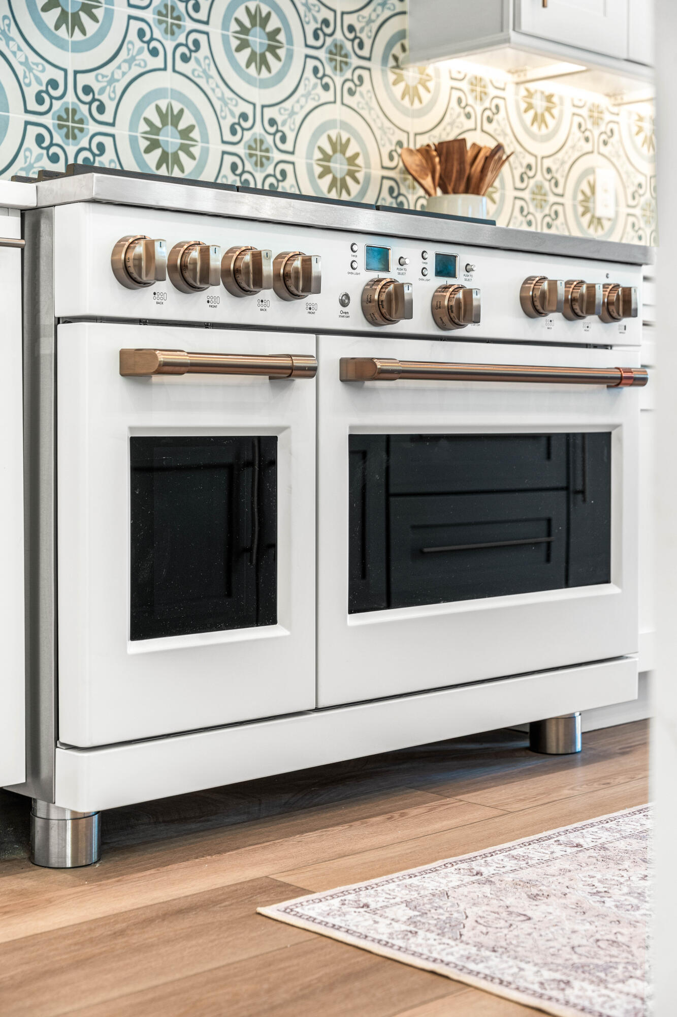 HIDDEN HIGHLANDS - Residential