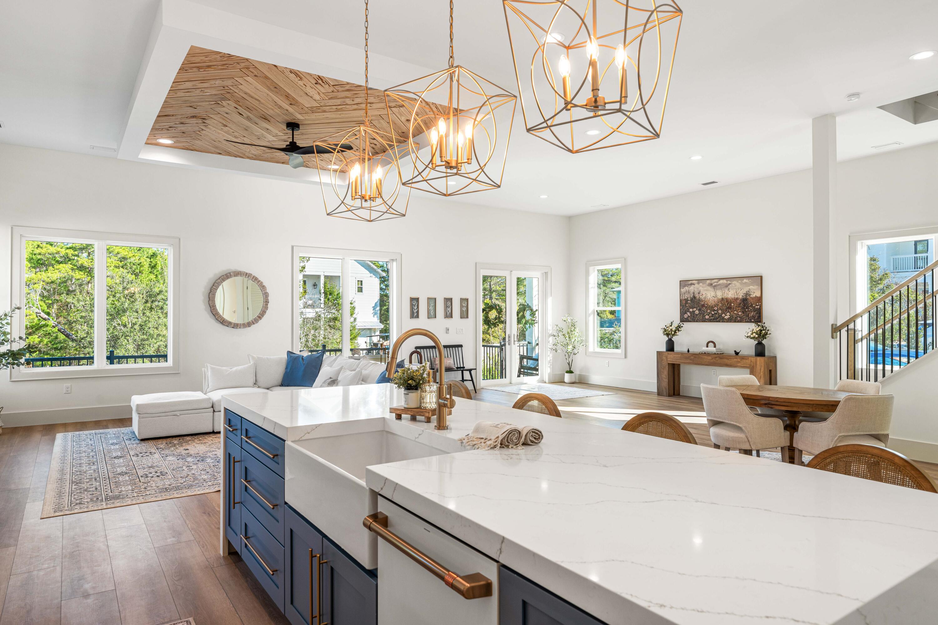 HIDDEN HIGHLANDS - Residential