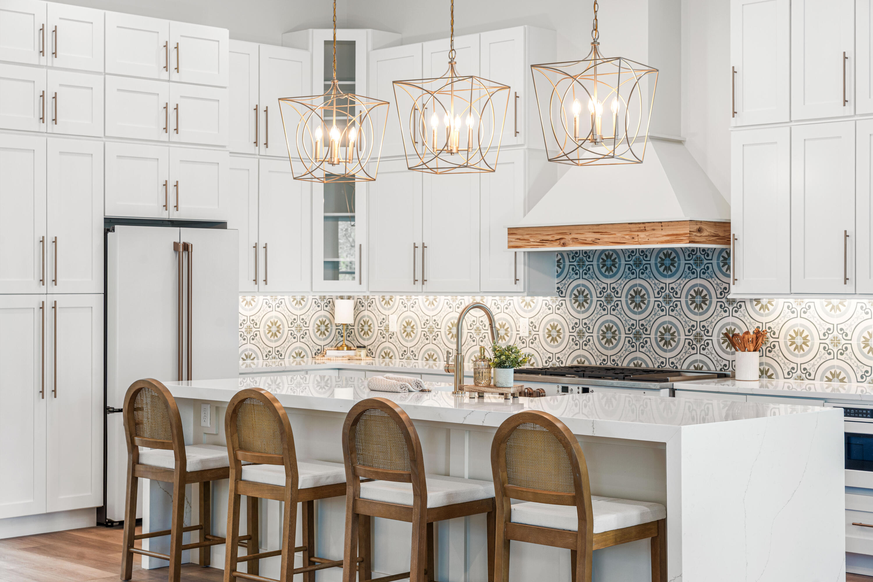 HIDDEN HIGHLANDS - Residential