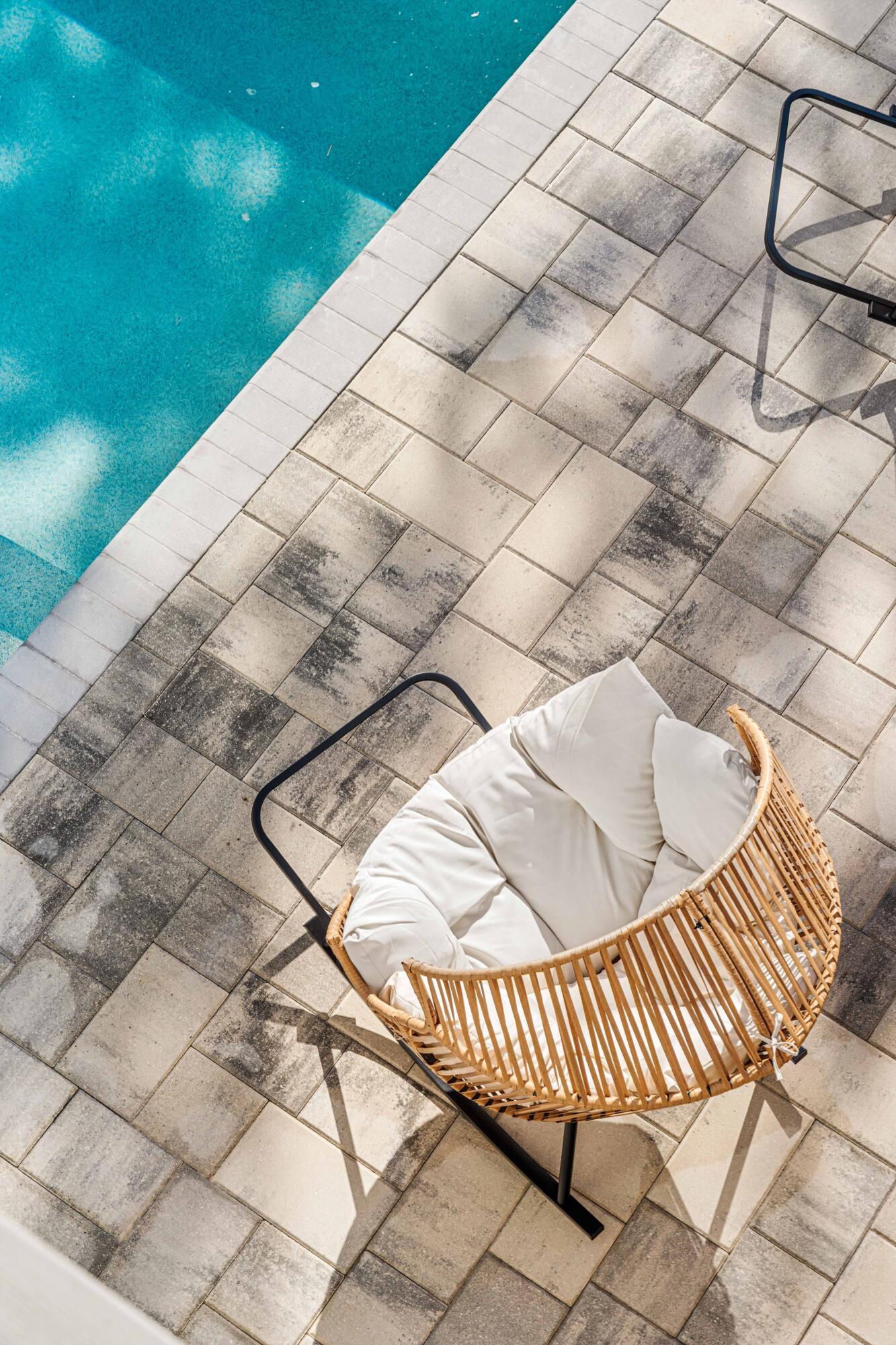 HIDDEN HIGHLANDS - Residential