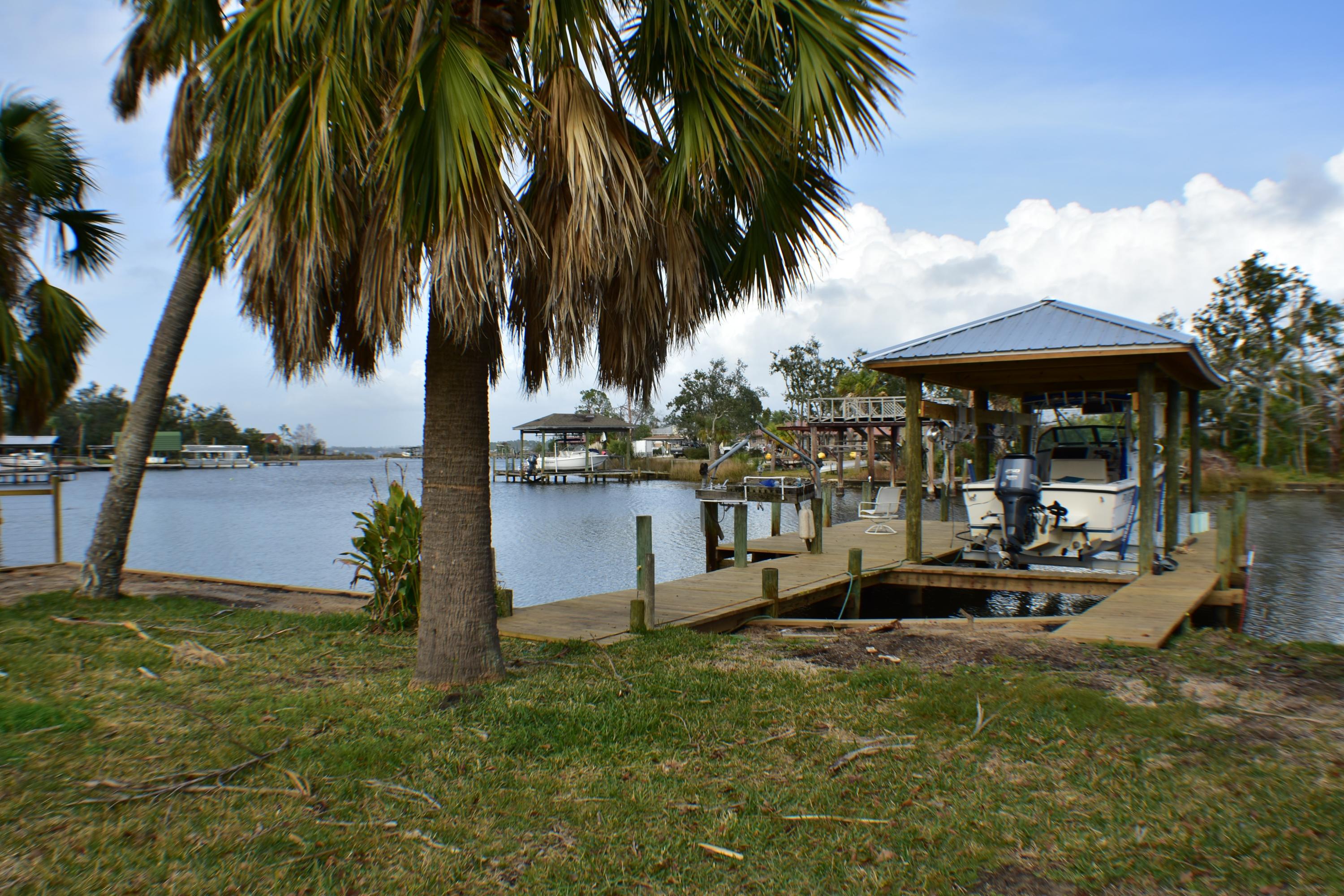 LYNN HAVEN - Residential