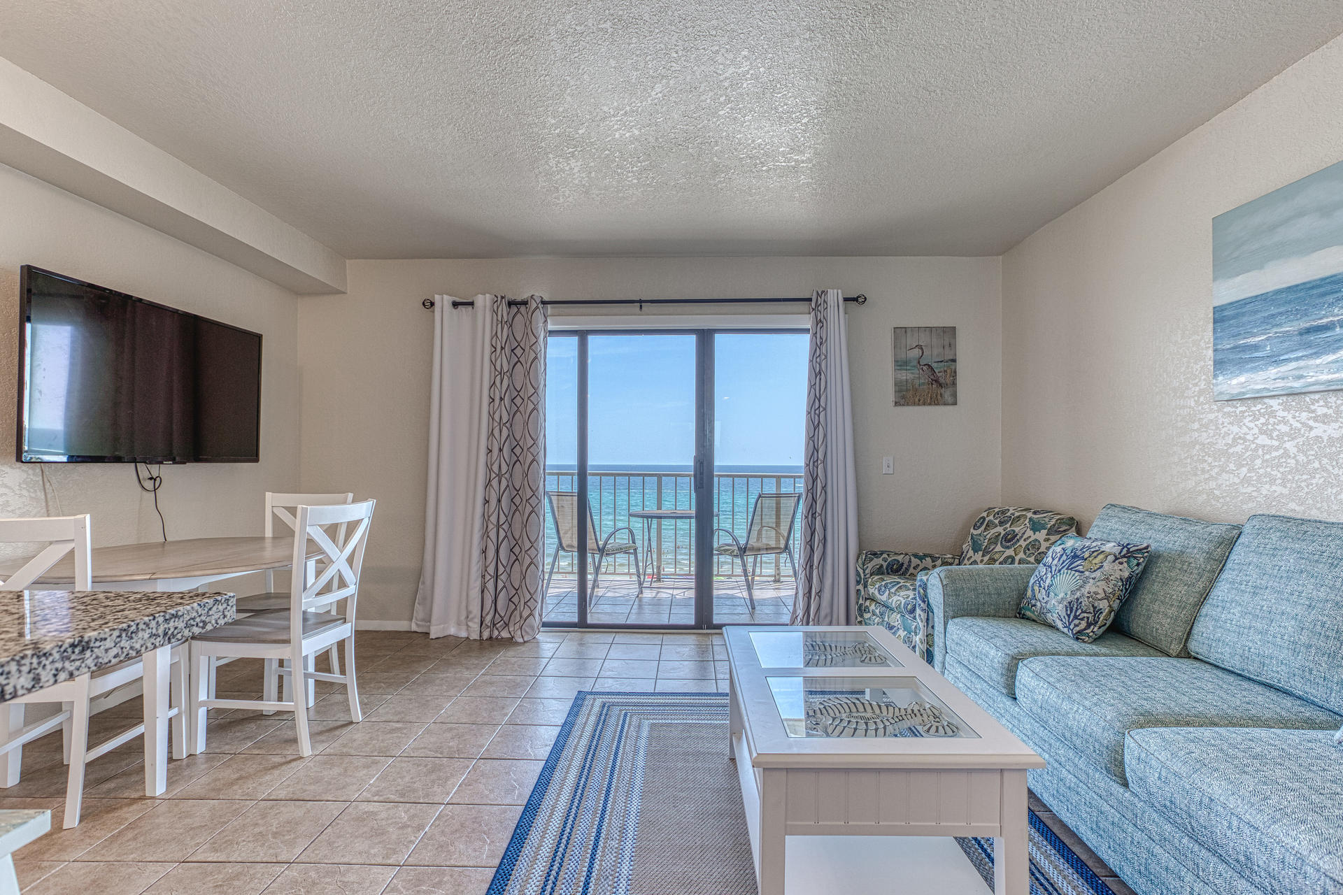 THE SUMMIT - Residential