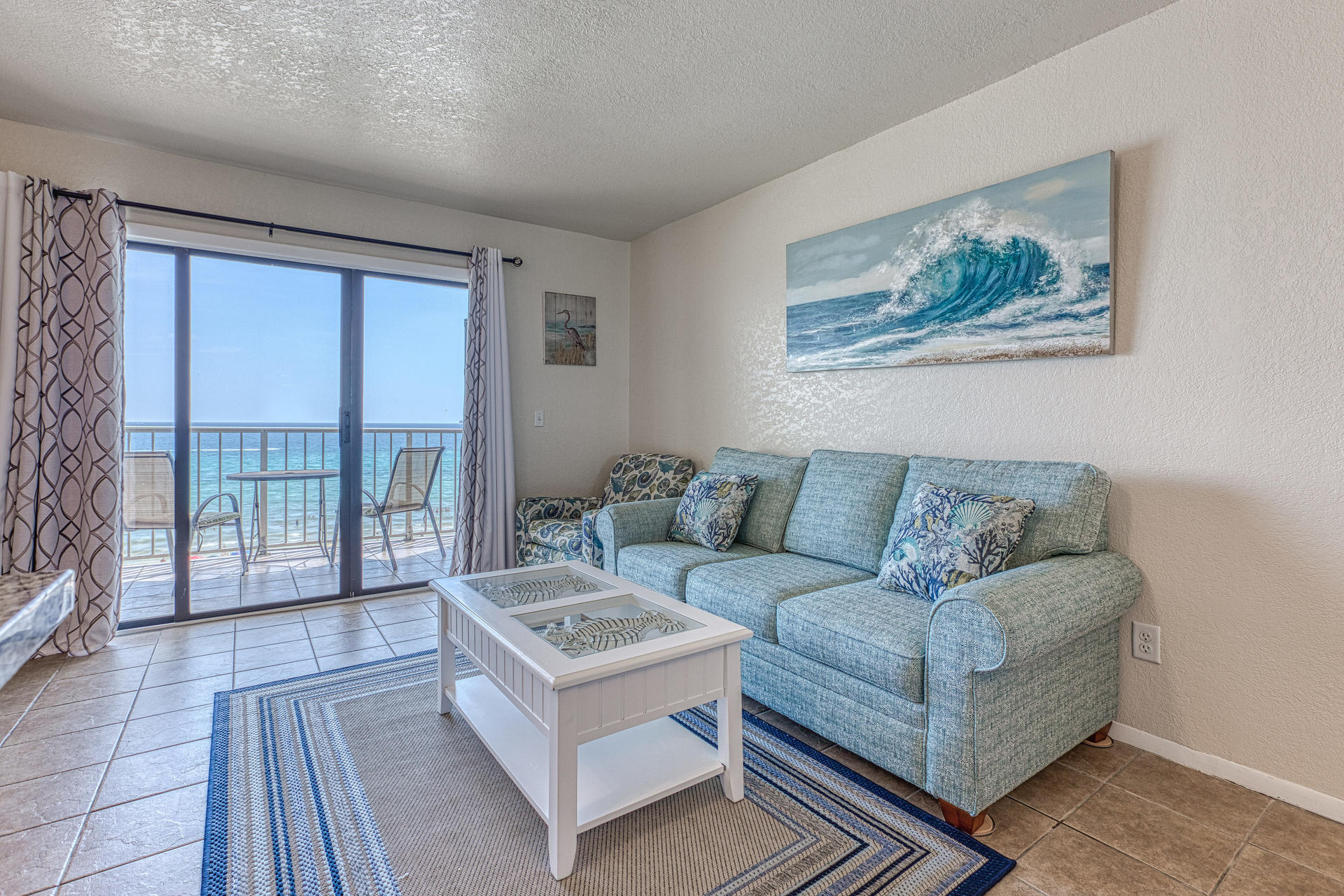 THE SUMMIT - Residential