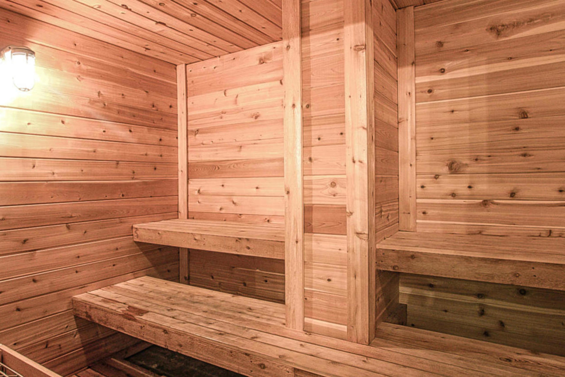 THE SUMMIT - Residential