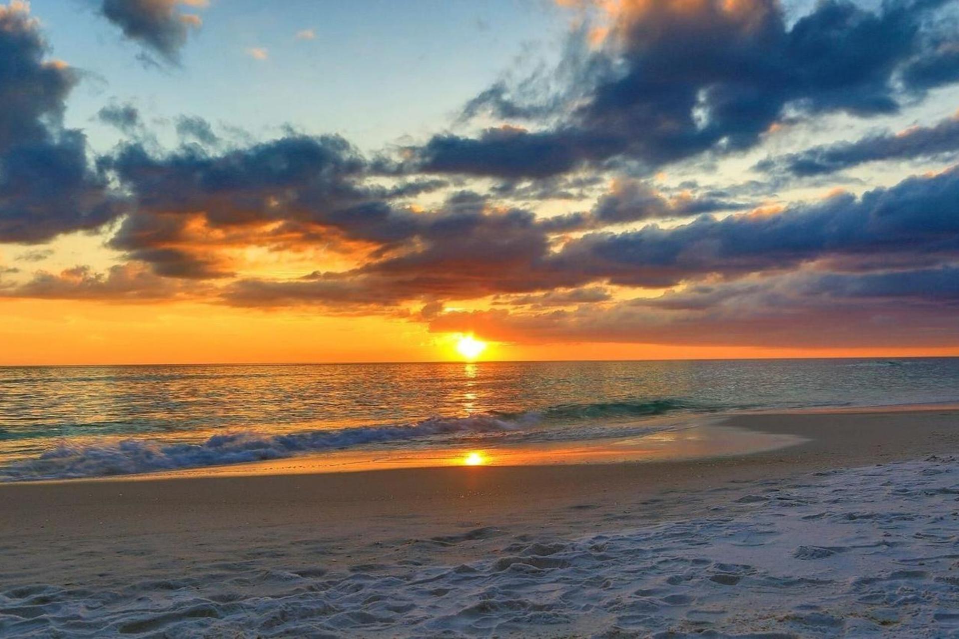 THE SUMMIT - Residential