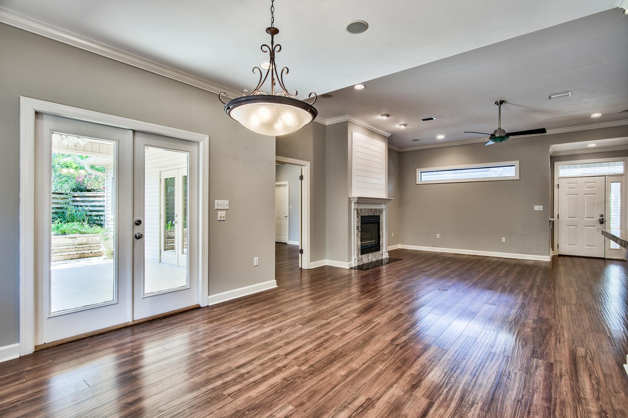 DEERWOOD - Residential