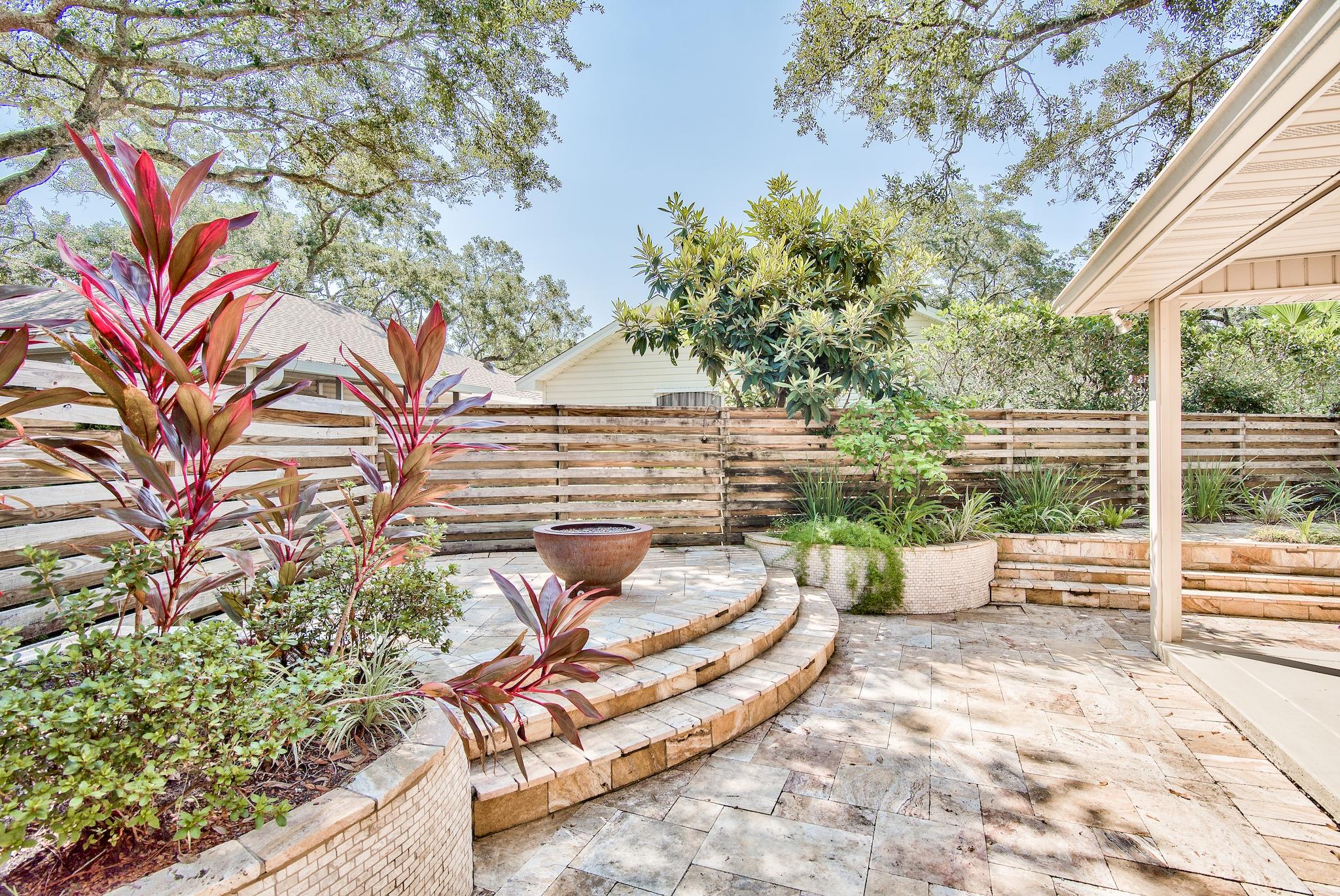 DEERWOOD - Residential