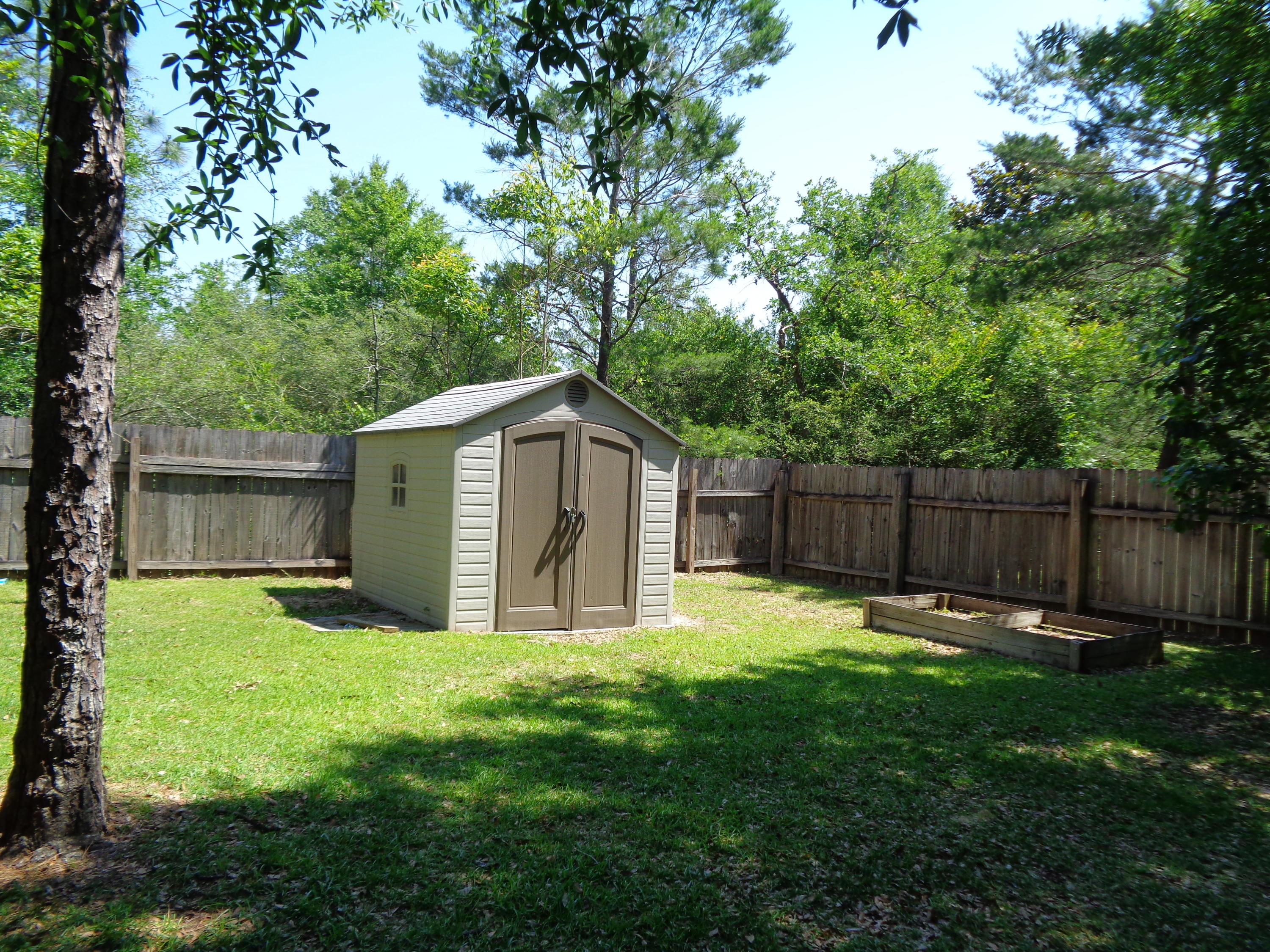 OAKWOOD LAKES ESTATES - Residential