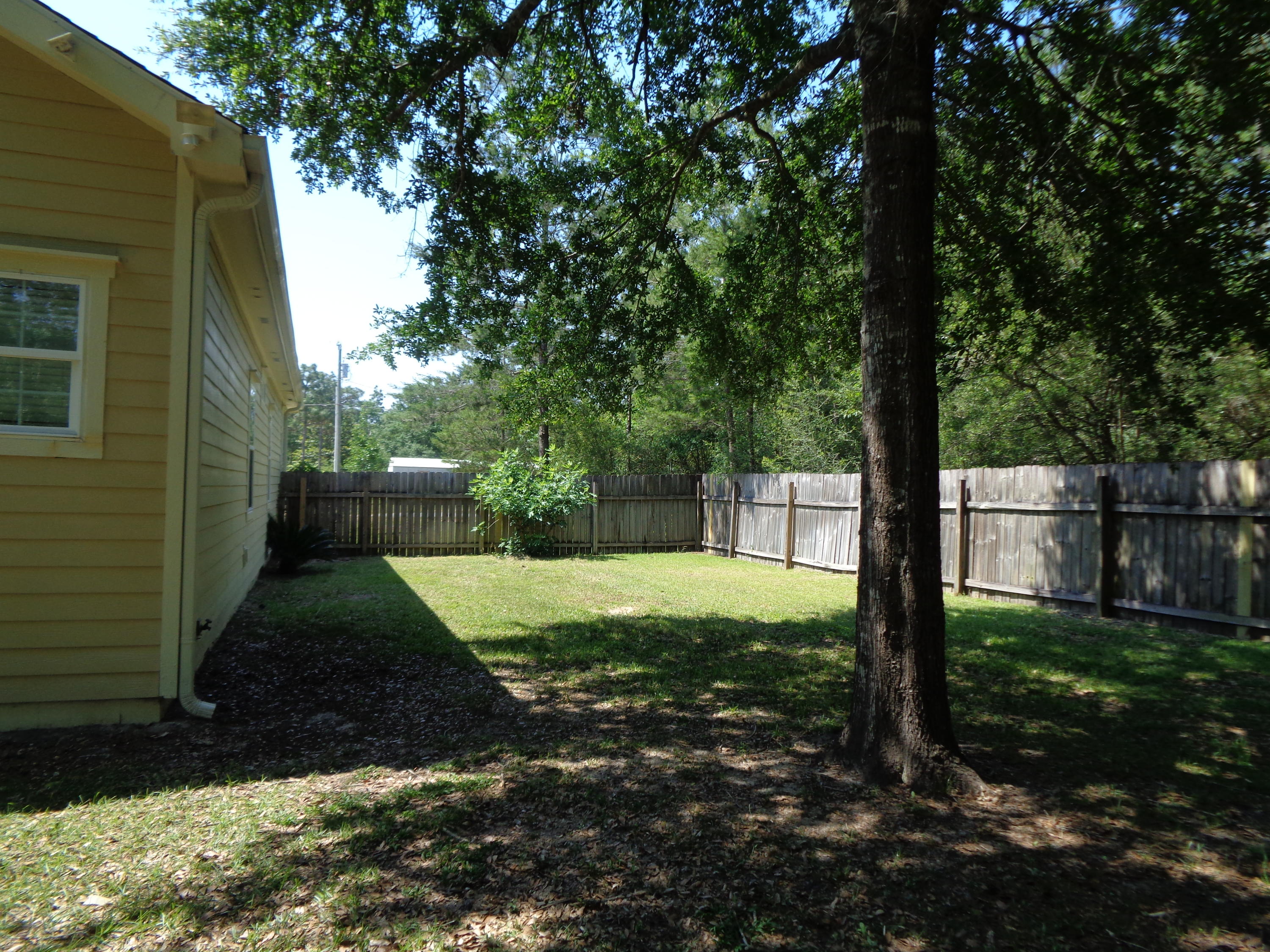 OAKWOOD LAKES ESTATES - Residential