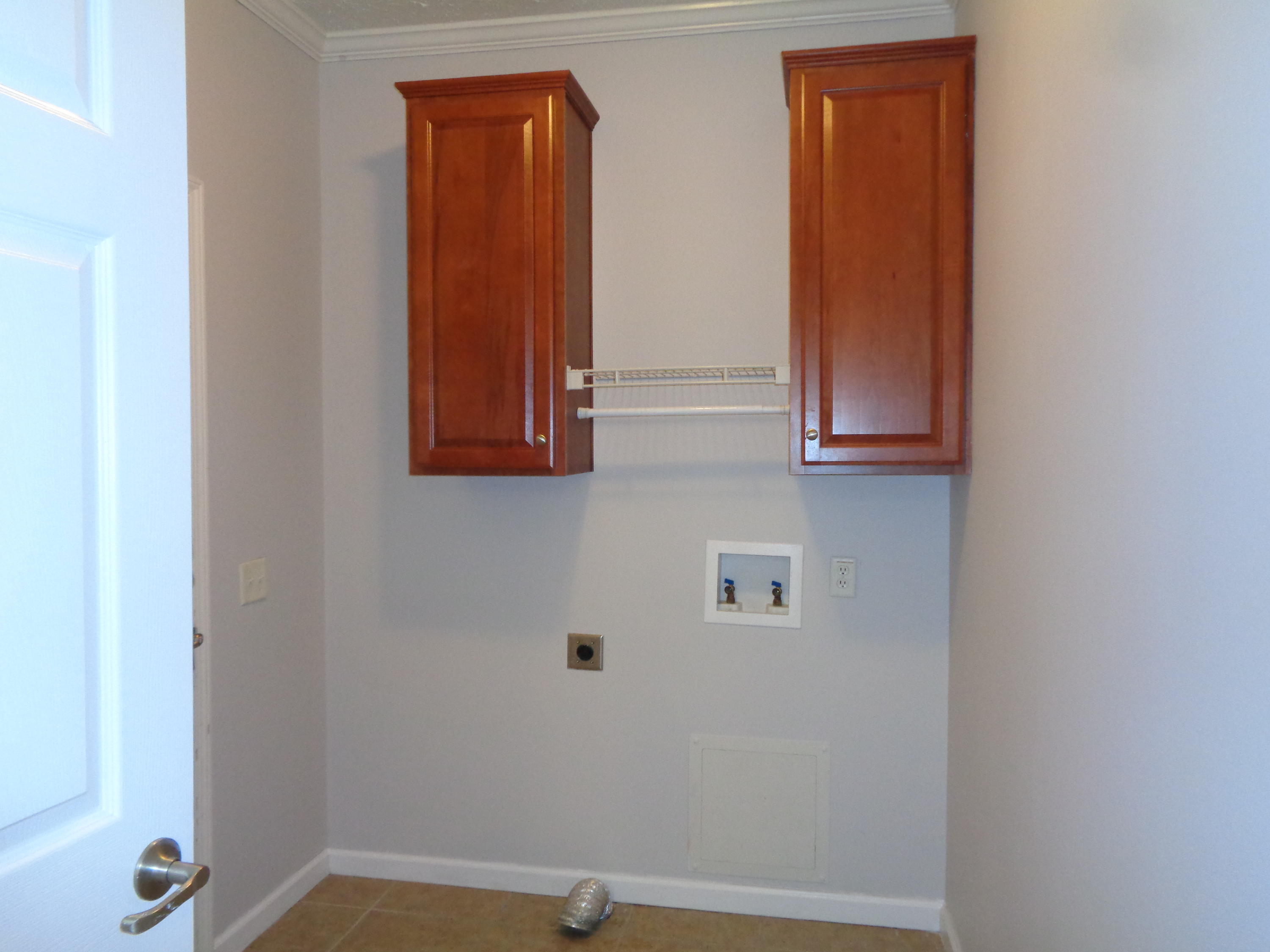 OAKWOOD LAKES ESTATES - Residential