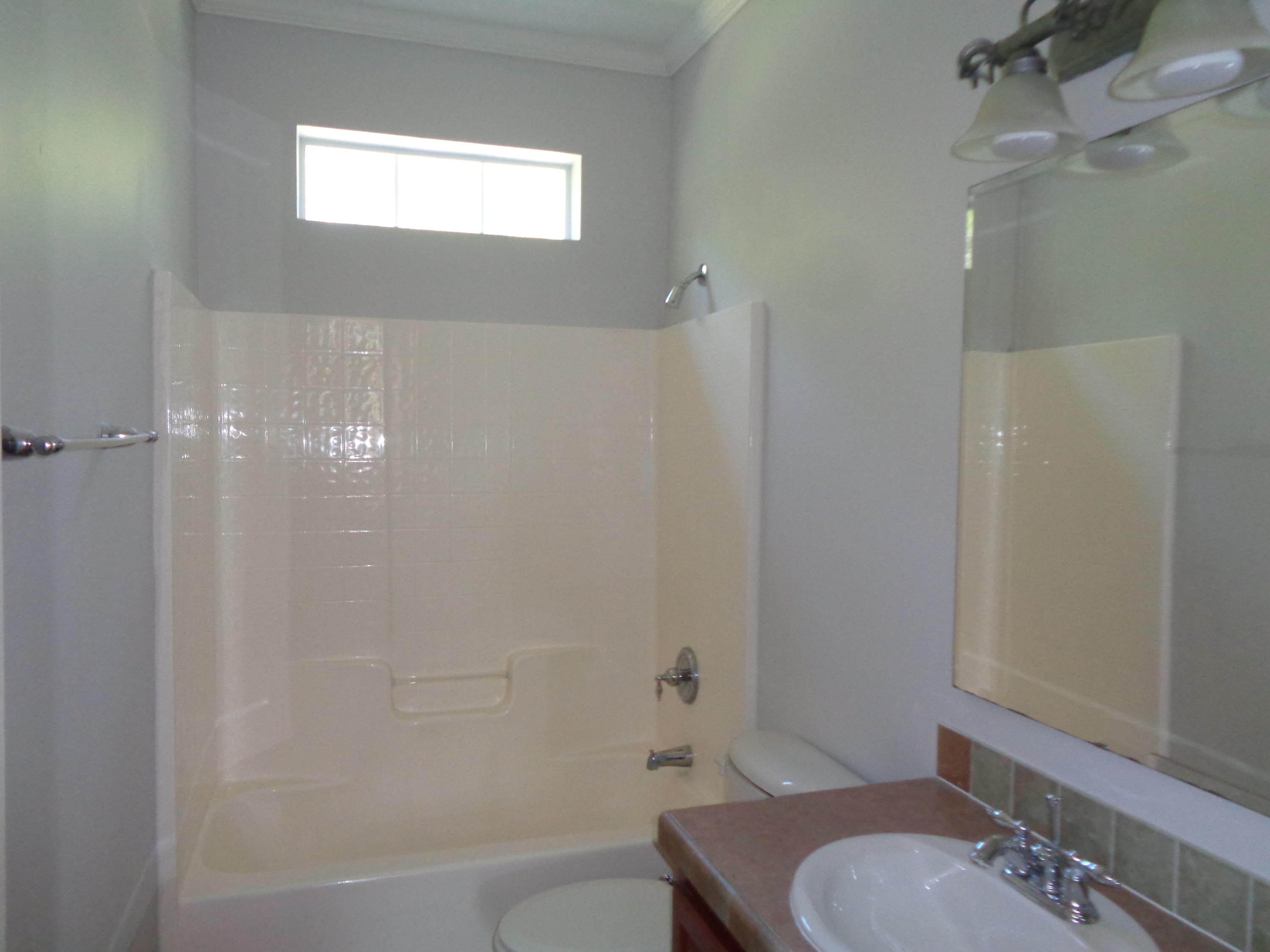 OAKWOOD LAKES ESTATES - Residential