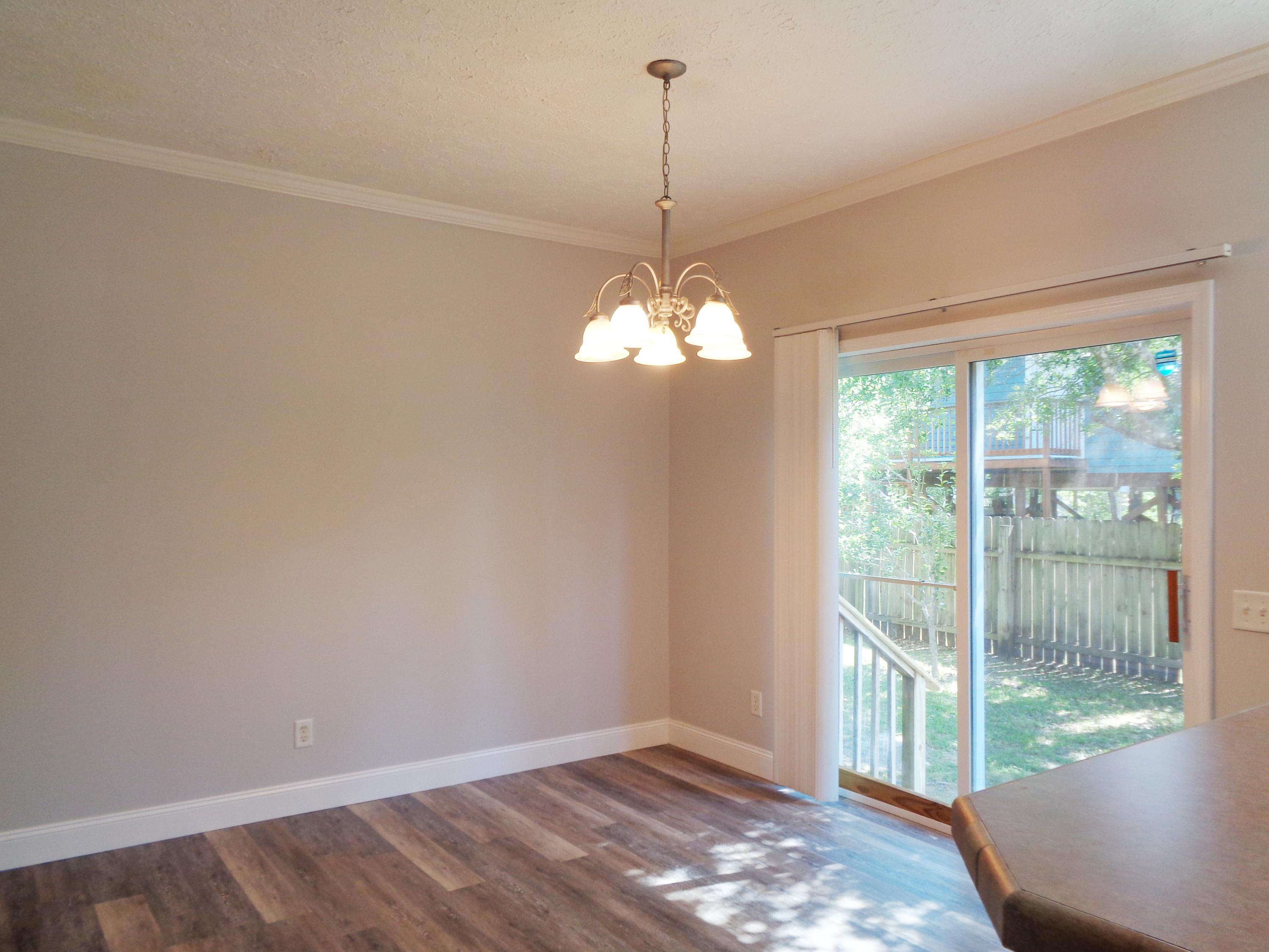 OAKWOOD LAKES ESTATES - Residential