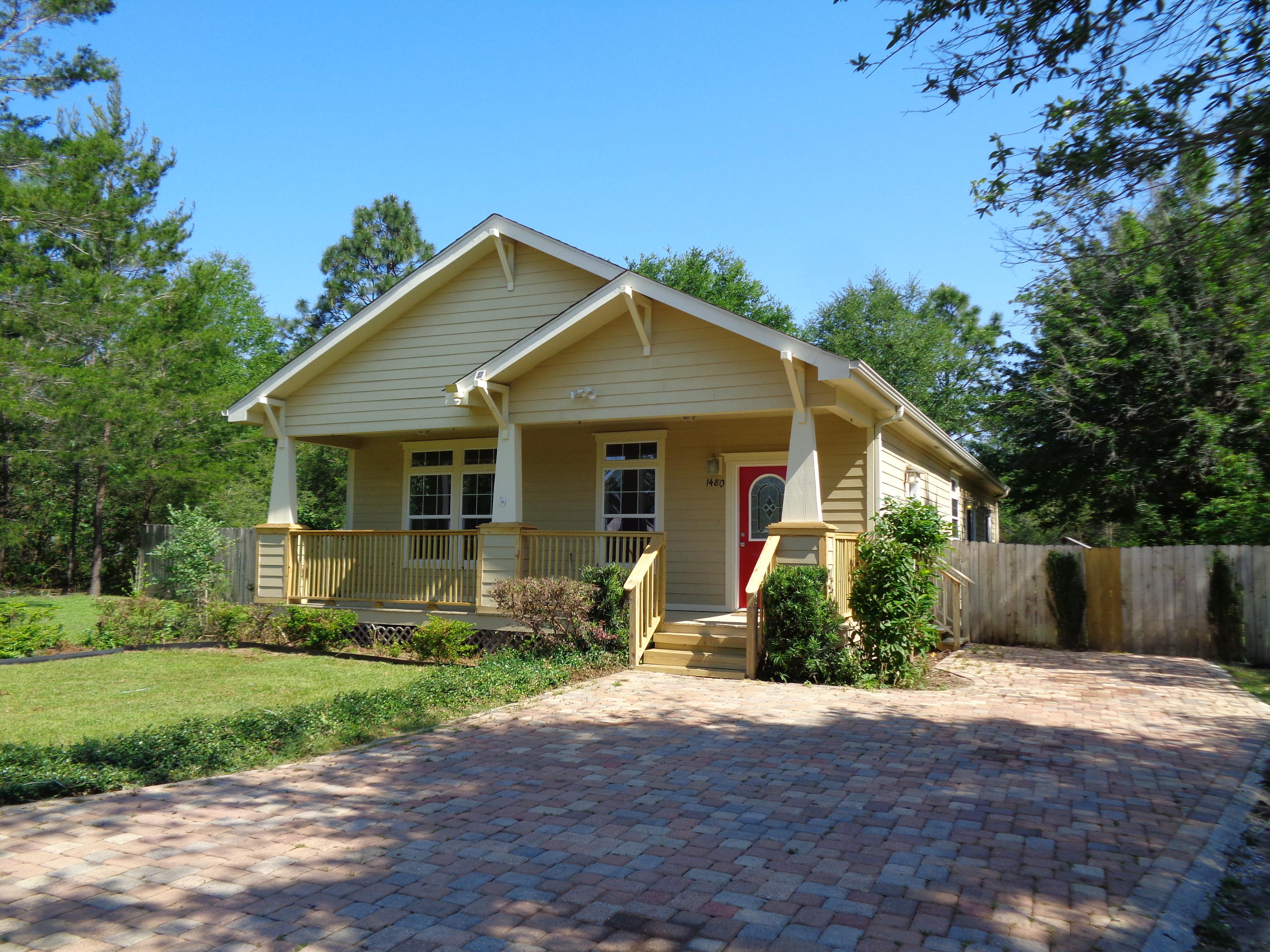 OAKWOOD LAKES ESTATES - Residential