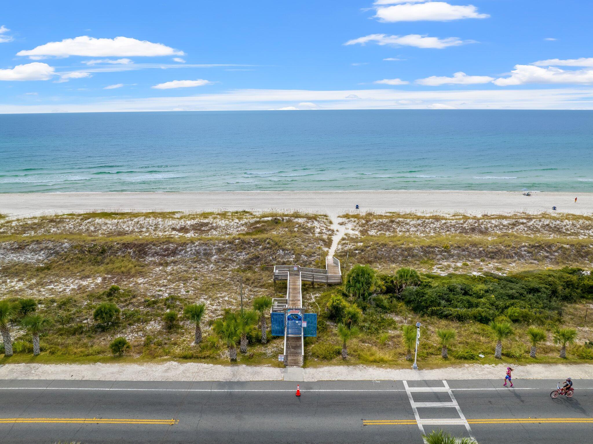 BID-A-WEE BEACH - Residential