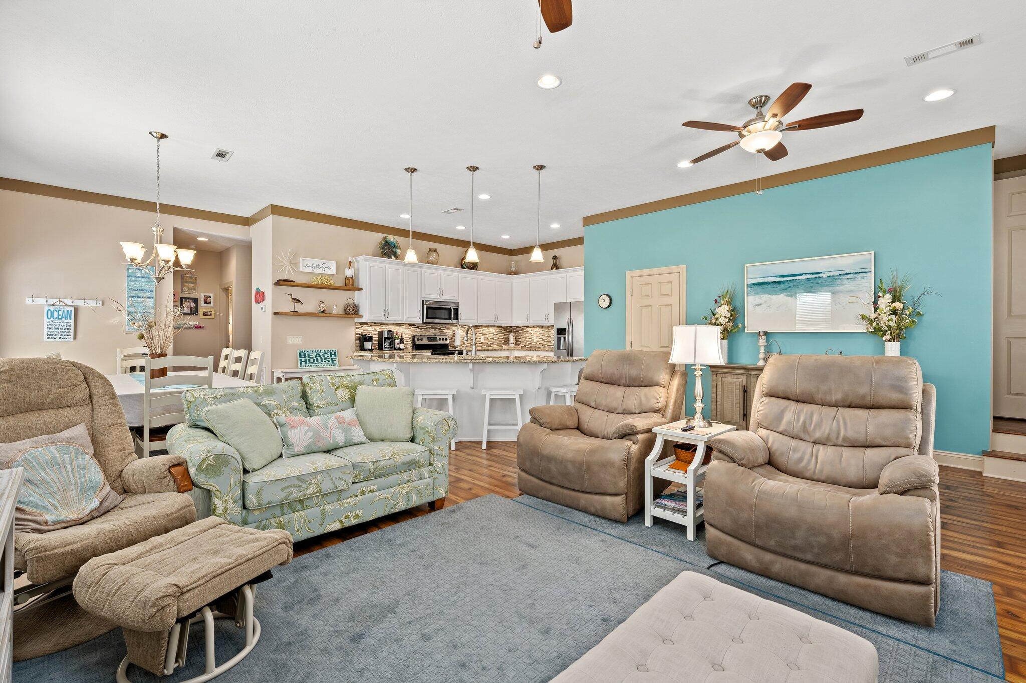 BID-A-WEE BEACH - Residential