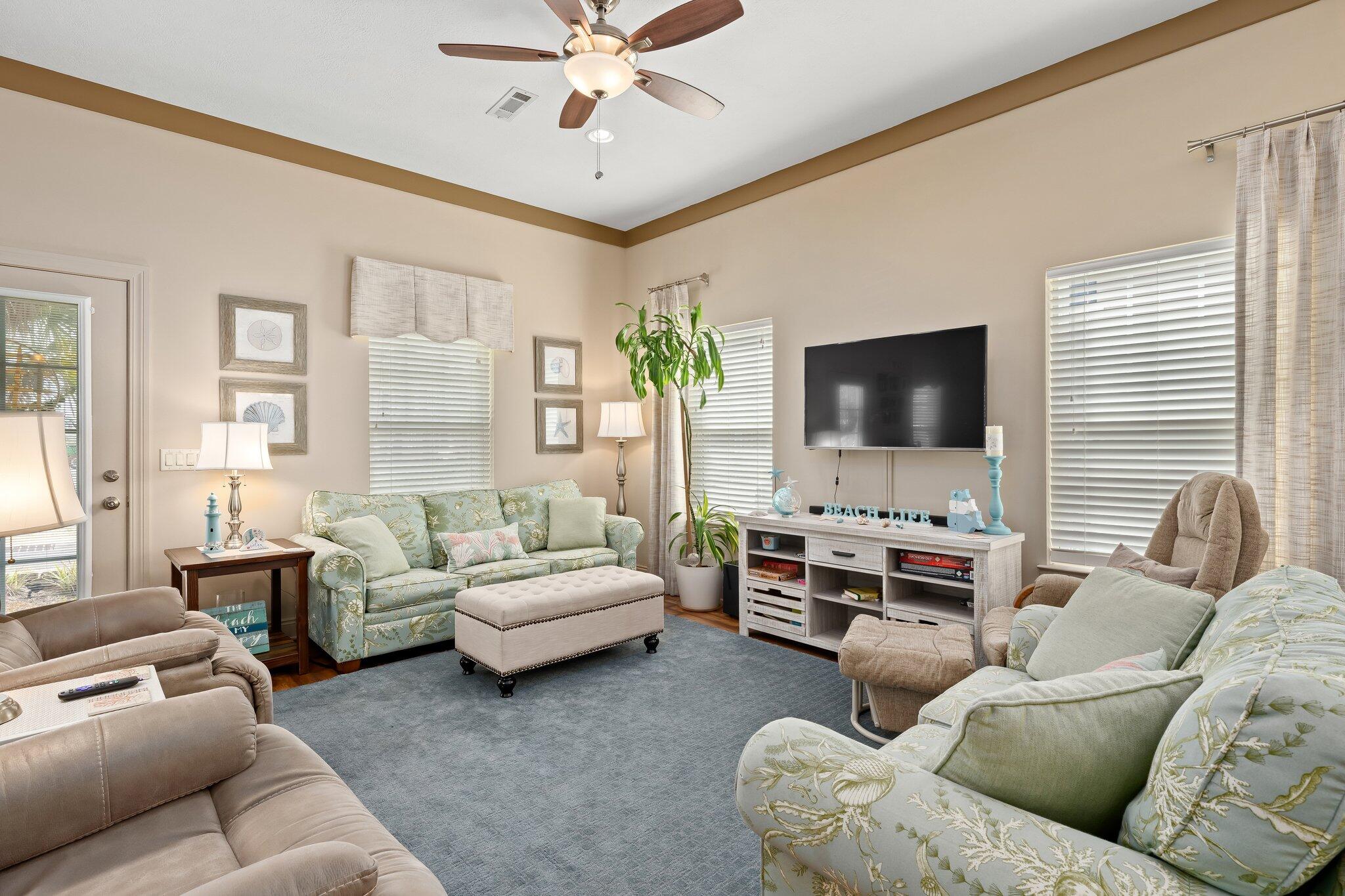 BID-A-WEE BEACH - Residential