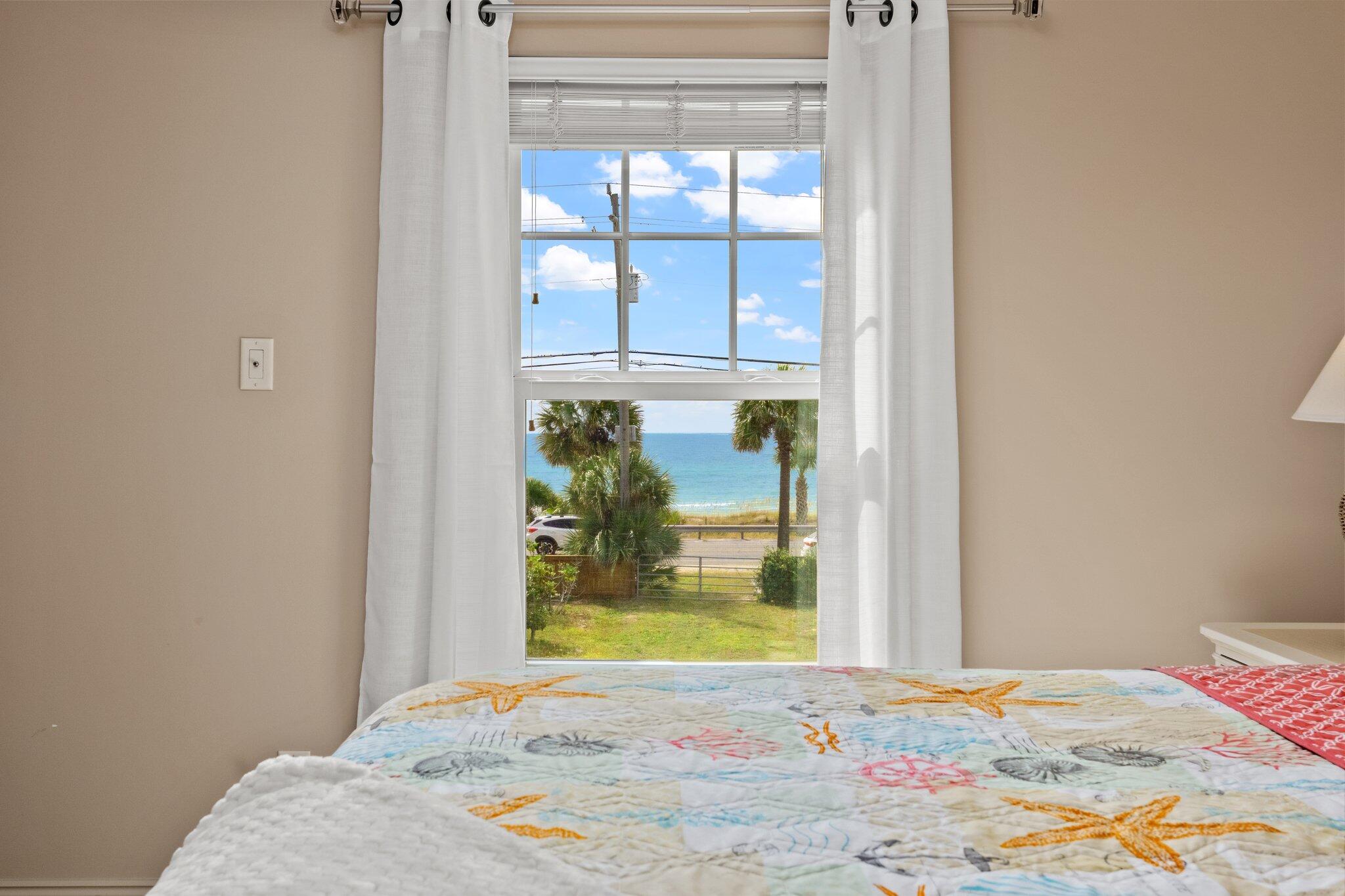BID-A-WEE BEACH - Residential