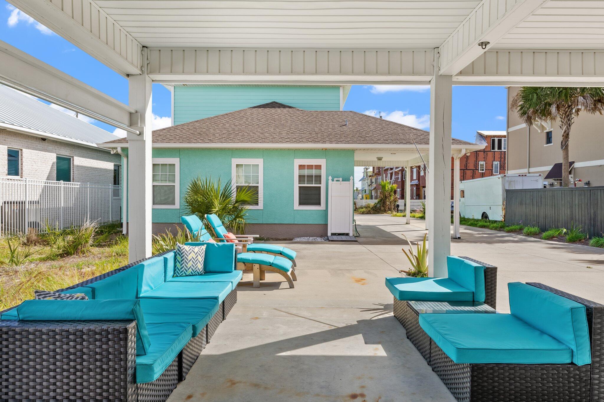 BID-A-WEE BEACH - Residential