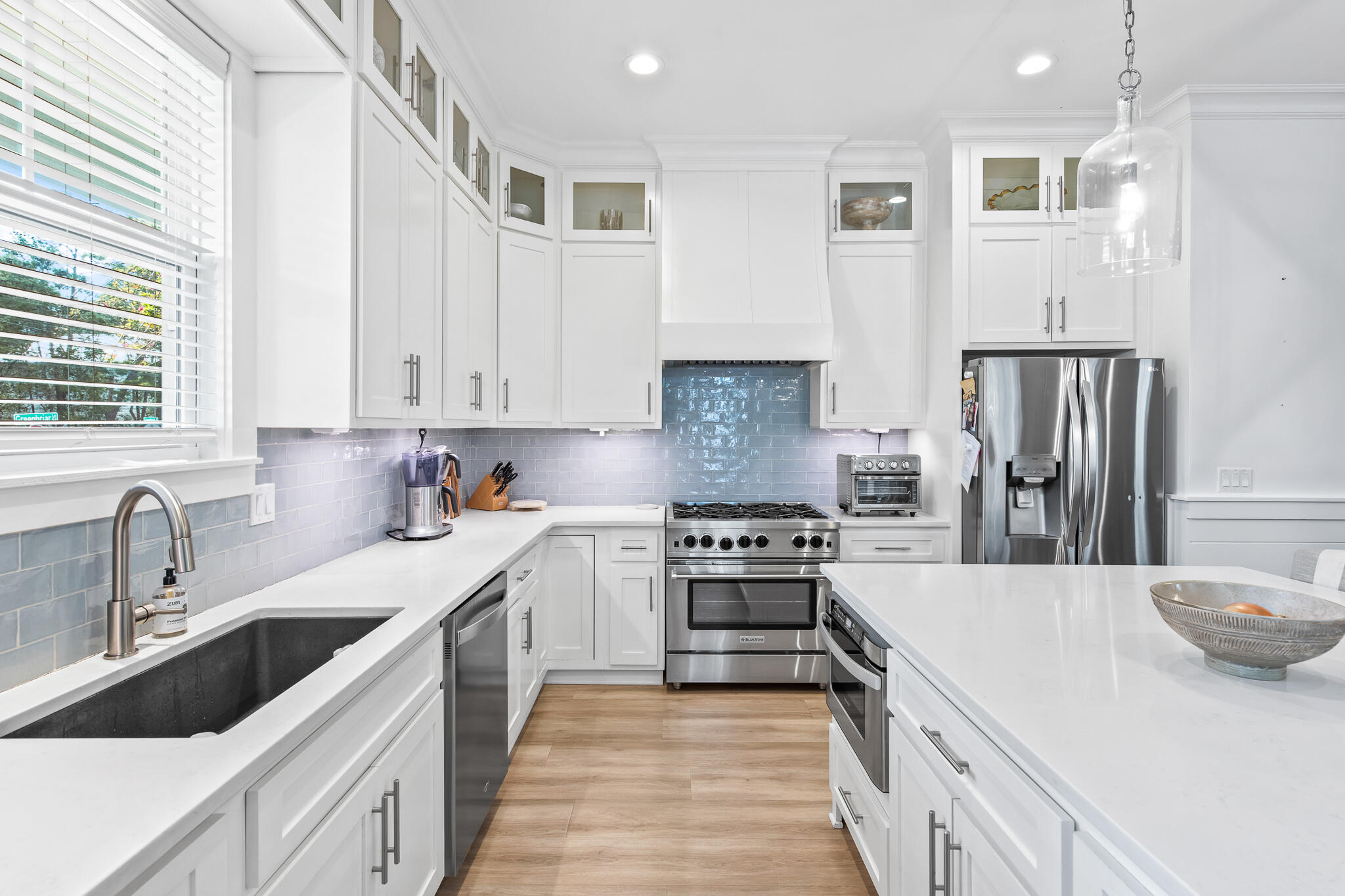 MAGNOLIA BEACH - Residential