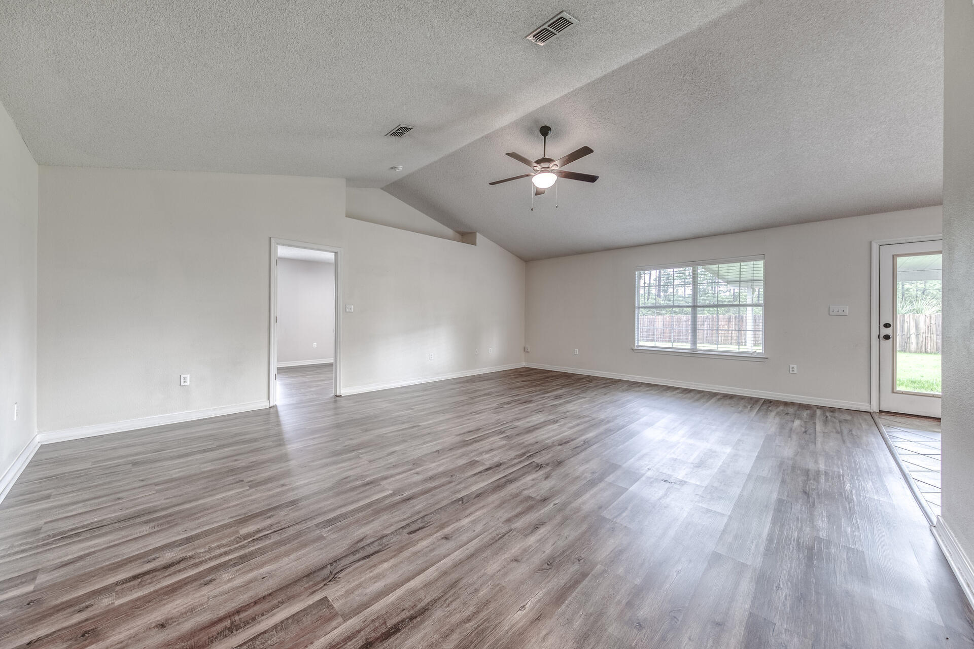 HAMPTON RIDGE ESTATES 1ST ADD - Residential