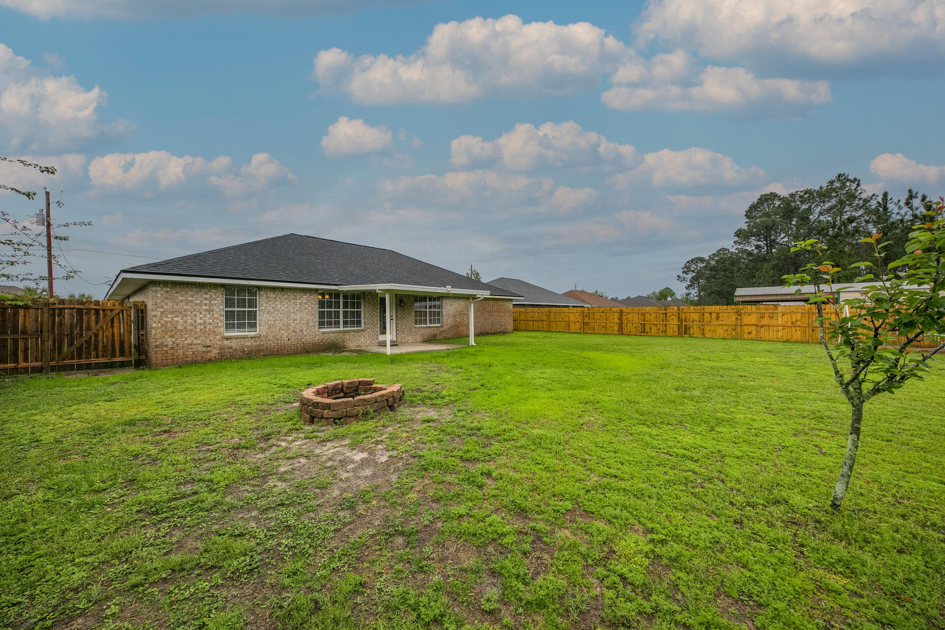 HAMPTON RIDGE ESTATES 1ST ADD - Residential