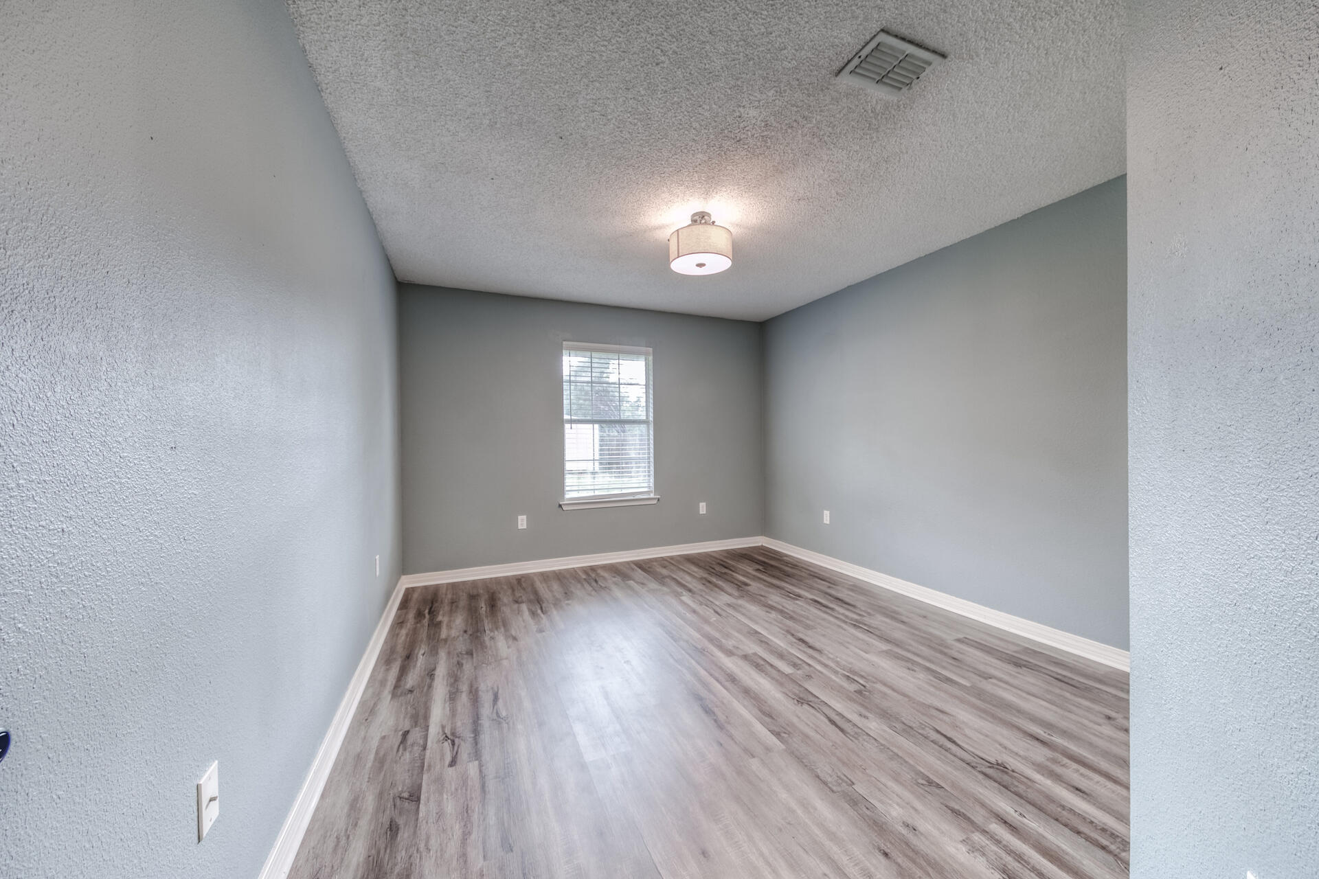 HAMPTON RIDGE ESTATES 1ST ADD - Residential