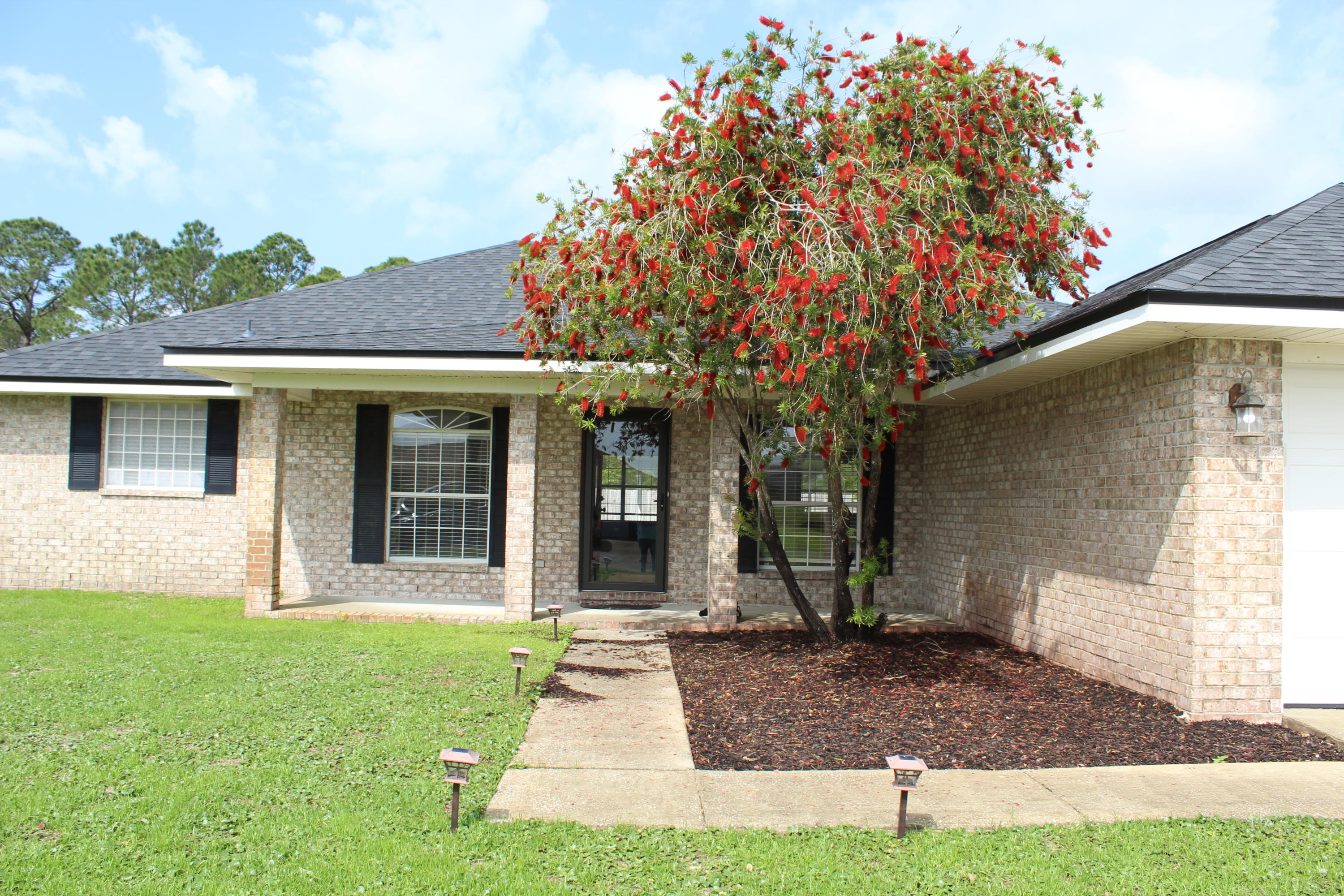 Don't miss this!! Come see the this spacious layout that offers a 4th room for an office or den space with French doors. All new floors installed last month. Granite, upgraded cabinetry, laundry room cabinets and a hall bath update have been recently added. New roof in late 2019.