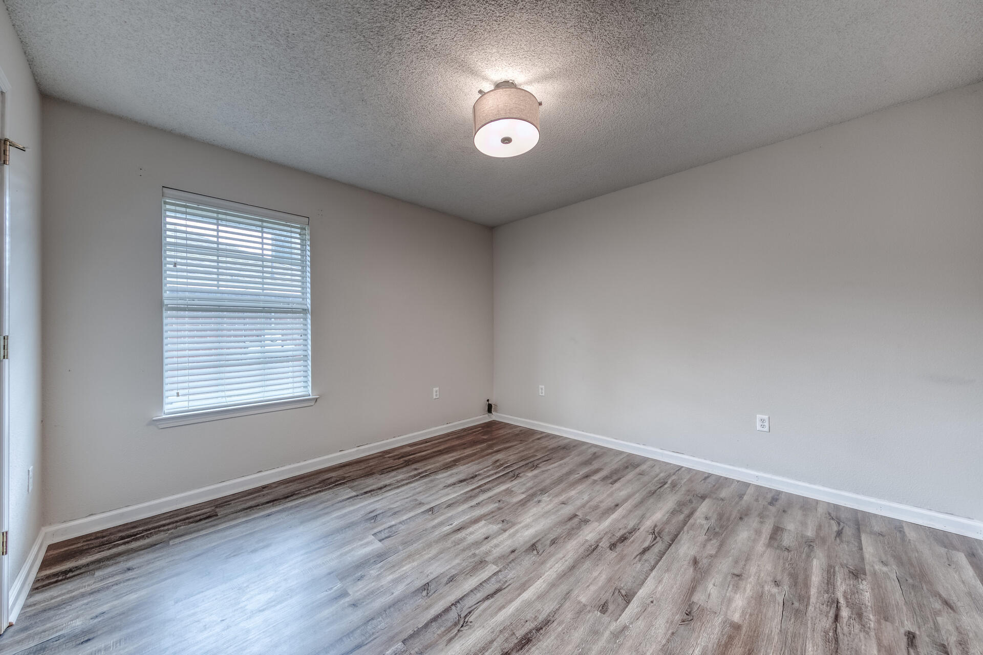 HAMPTON RIDGE ESTATES 1ST ADD - Residential