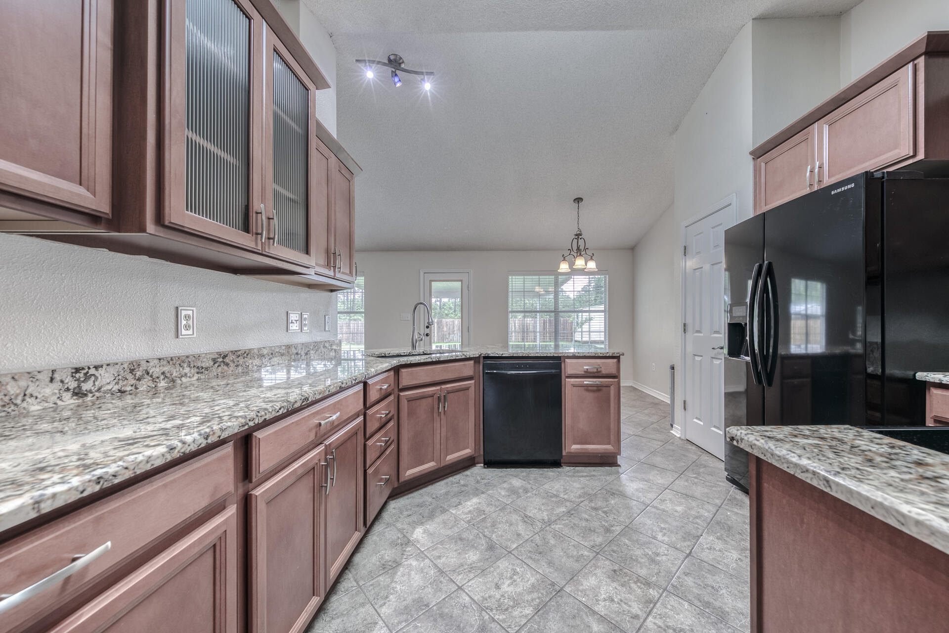 HAMPTON RIDGE ESTATES 1ST ADD - Residential